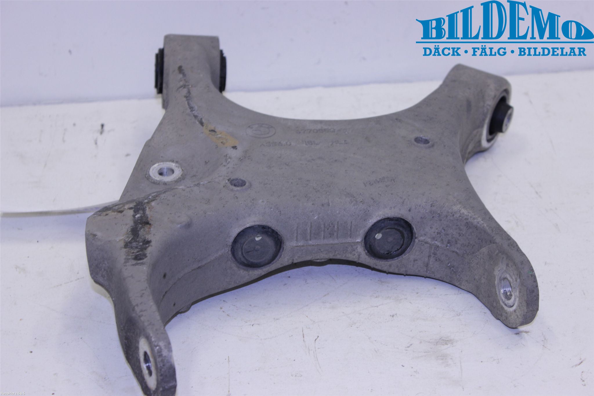 BMW X6 E71/E72   08-14 Bärarm Bak Vänster