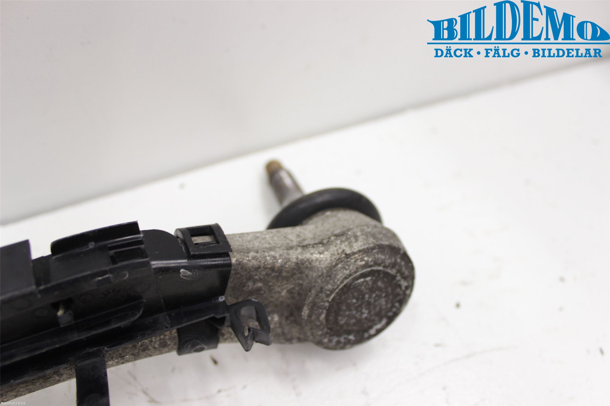 BMW X6 E71/E72   08-14 Bärarm Bak Övre Vänster