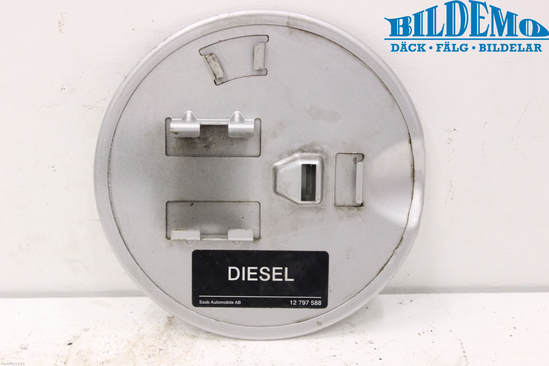 Saab 9-3 VER 2 Tanklucka