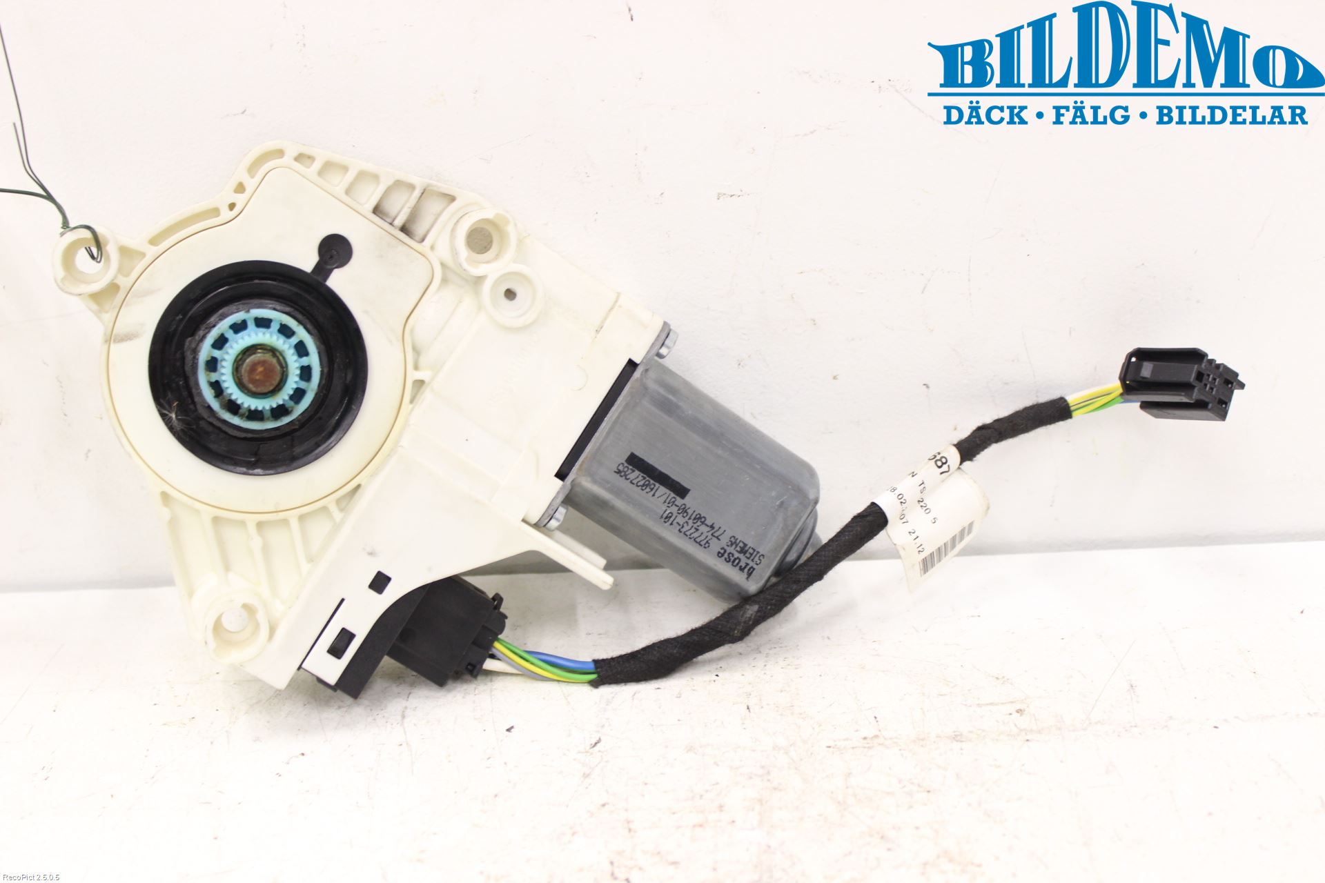 Audi A6/S6     05-11 Fönsterhissmotor