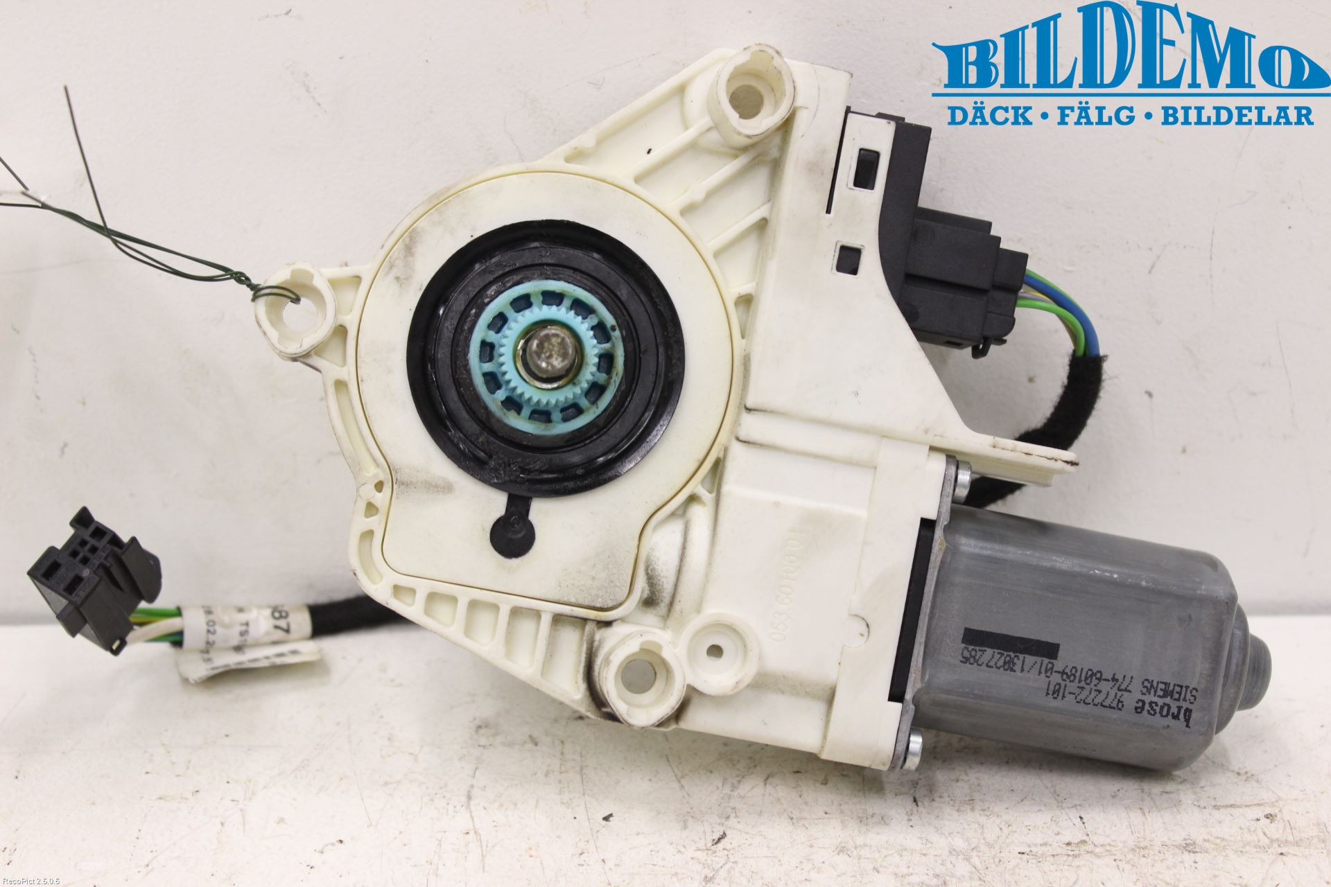 Audi A6/S6     05-11 Fönsterhissmotor