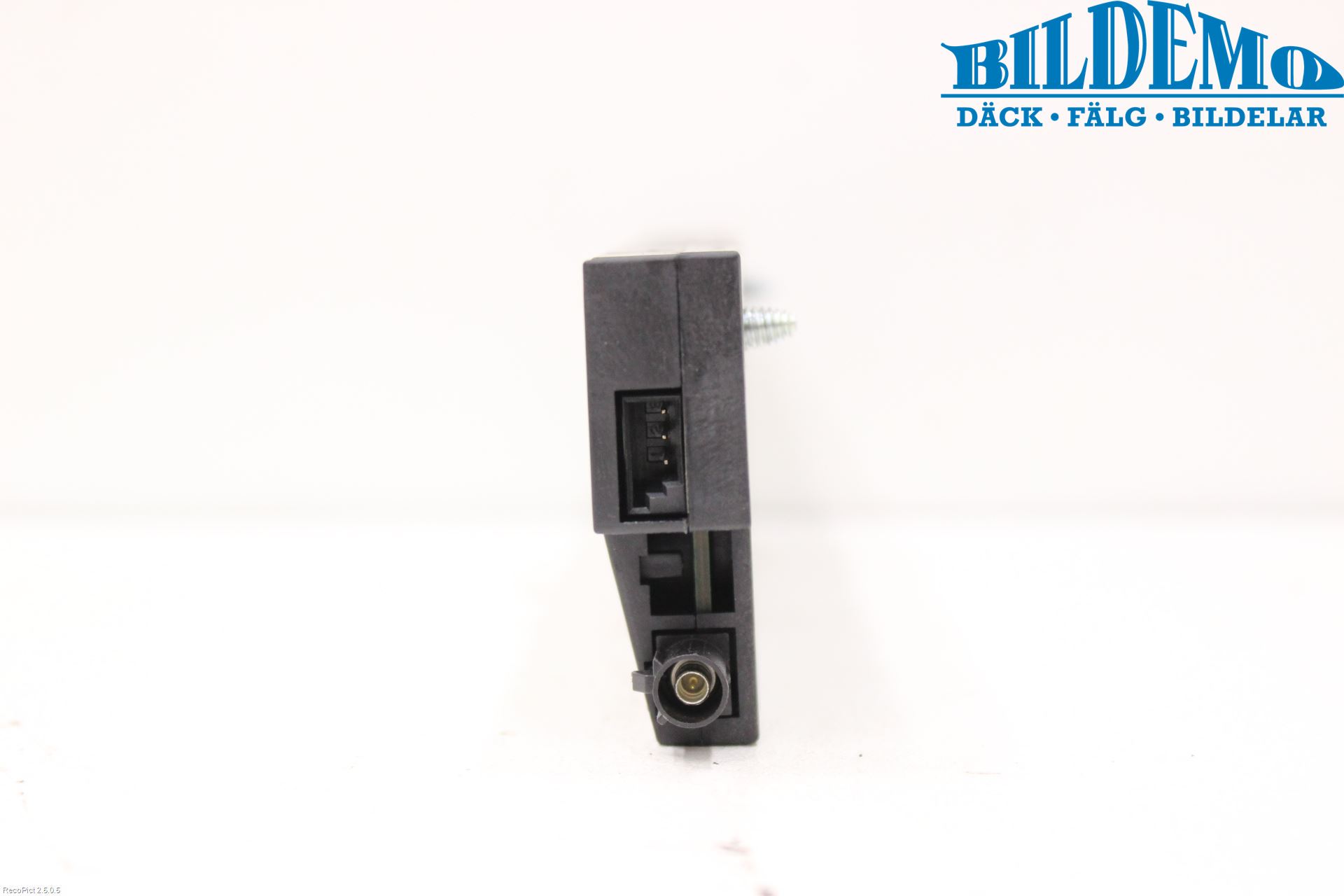 BMW 5 F10/F11/F18 09-17 Antennförstärkare