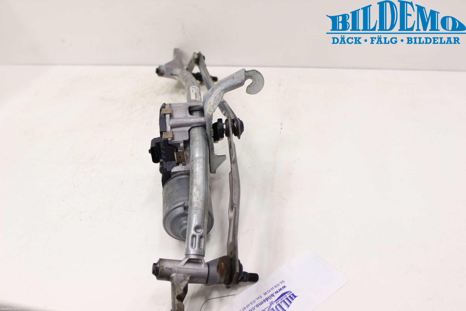 BMW 5 F10/F11/F18 09-17 Torkarmotor Vindruta