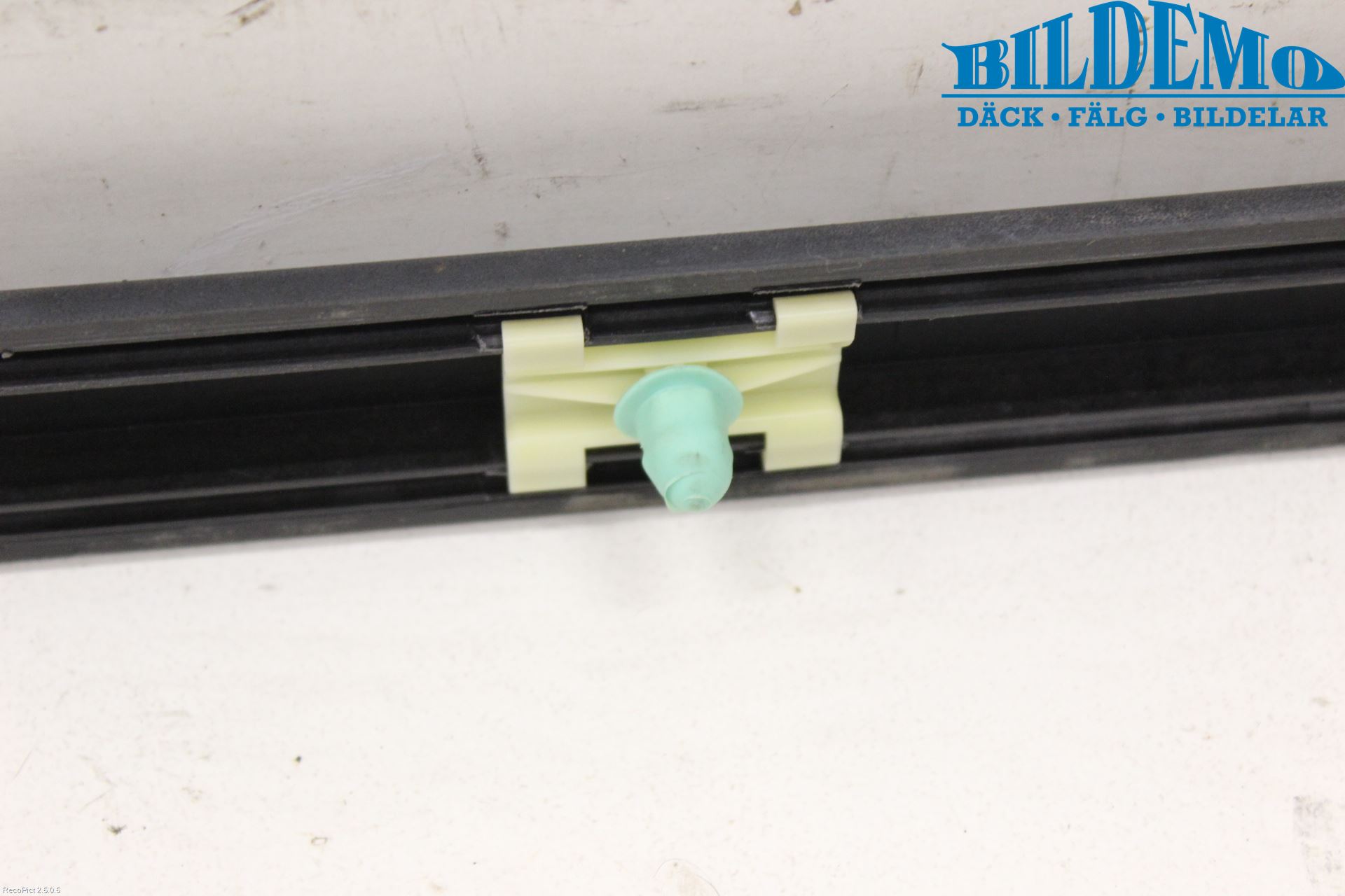 Saab 9-5 -05 Dörr Dekorlist Fram Hö