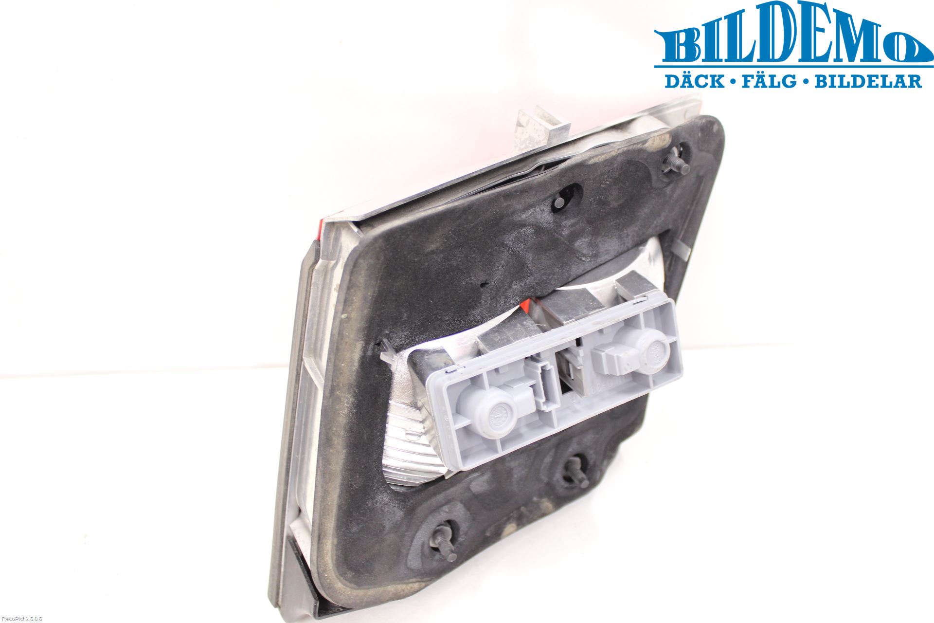 Saab 9-5 -05 Bakljus Lucka Hö