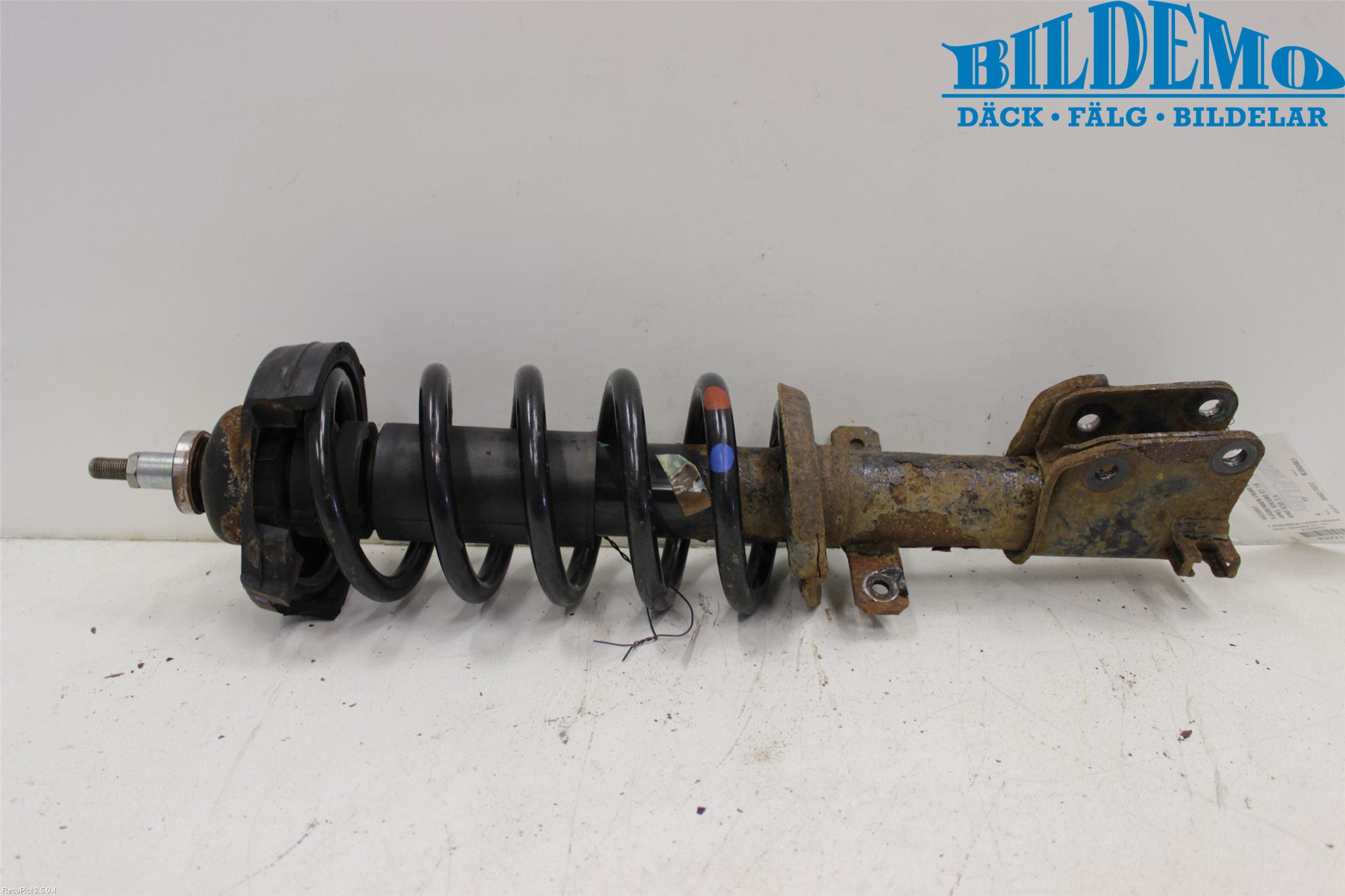 Opel VIVARO 01-14 Fjäderben Fram Höger