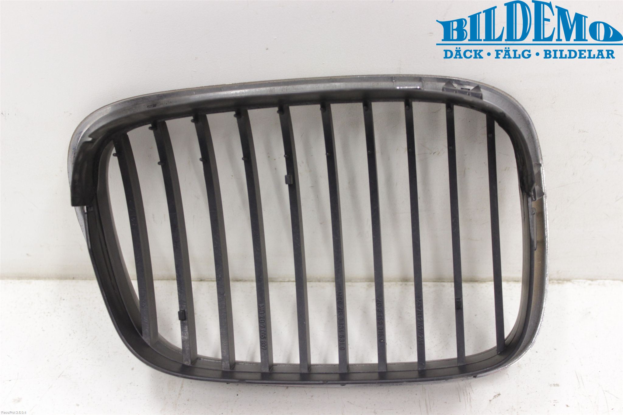 BMW 5 E39 95-04 Grilldel Vänster
