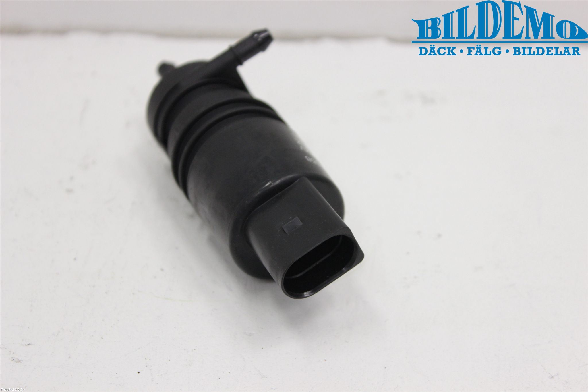 Suzuki SWIFT 11-16 Spolarpump Baklucka