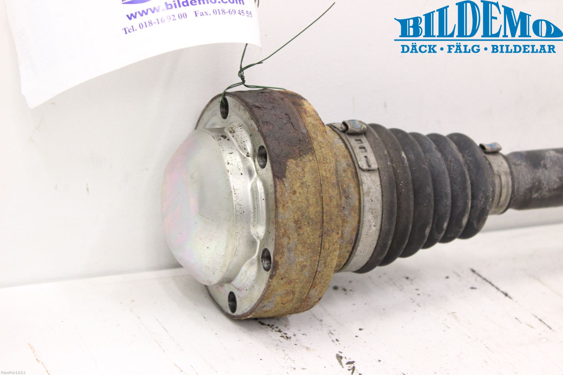 Audi A6/S6     05-11 Drivaxel Bak Vänster