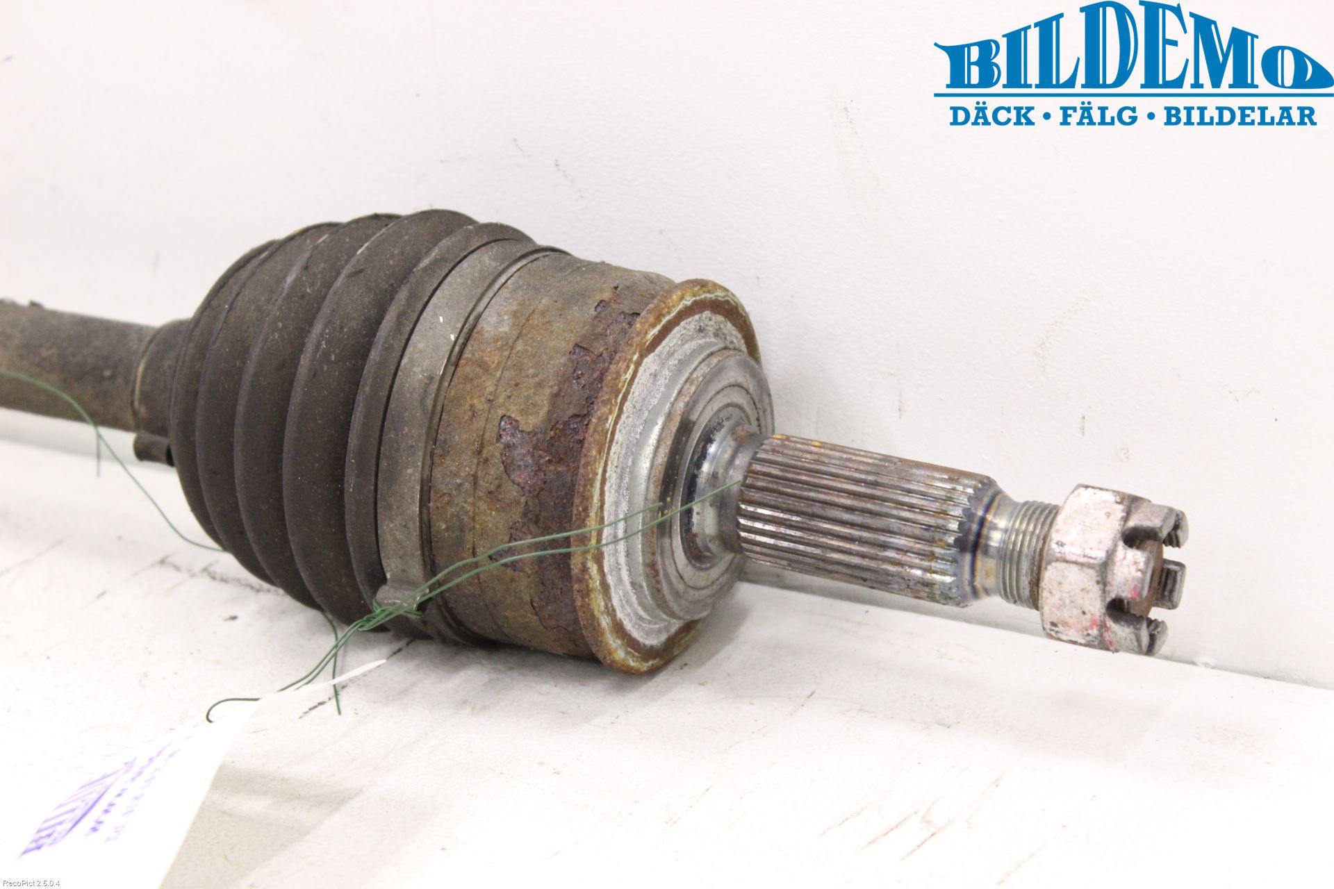 Mitsubishi LANCER 07-14 Drivaxel Bak Höger