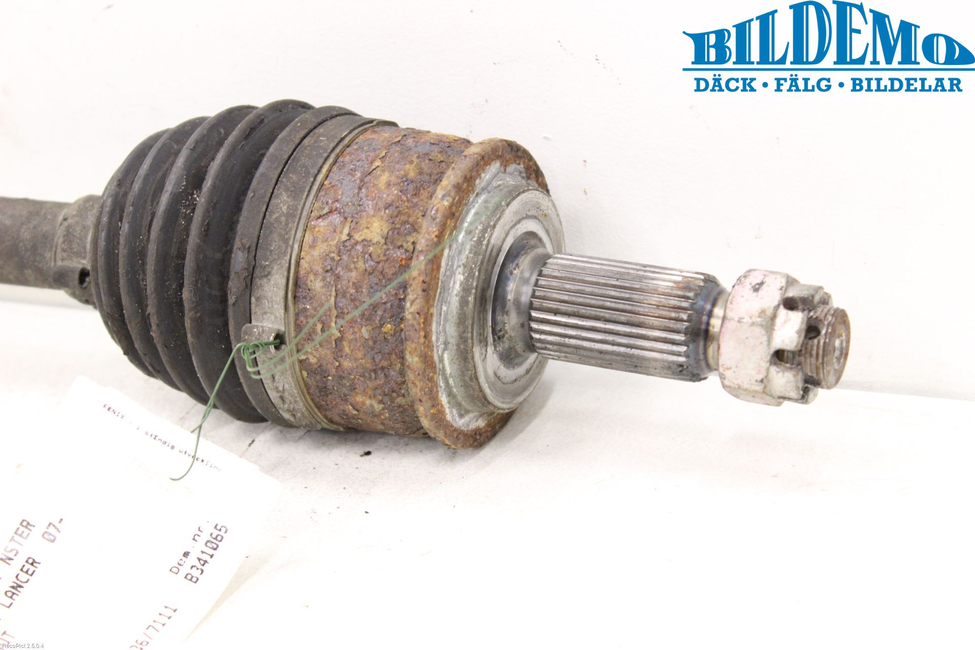 Mitsubishi LANCER 07-14 Drivaxel Bak Vänster