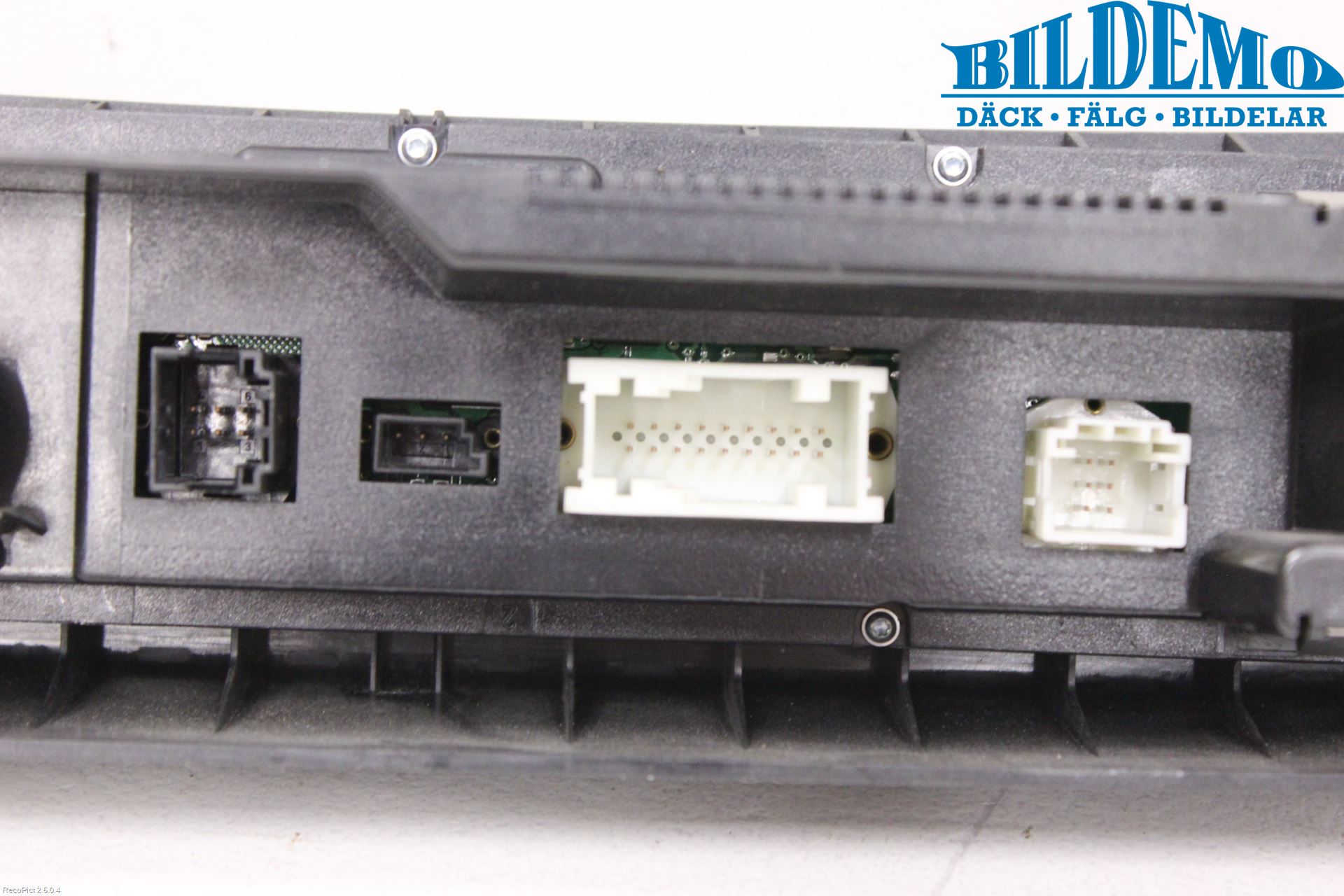 BMW X3 E83     03-10 Ac Styrenhet Ac Manöveren