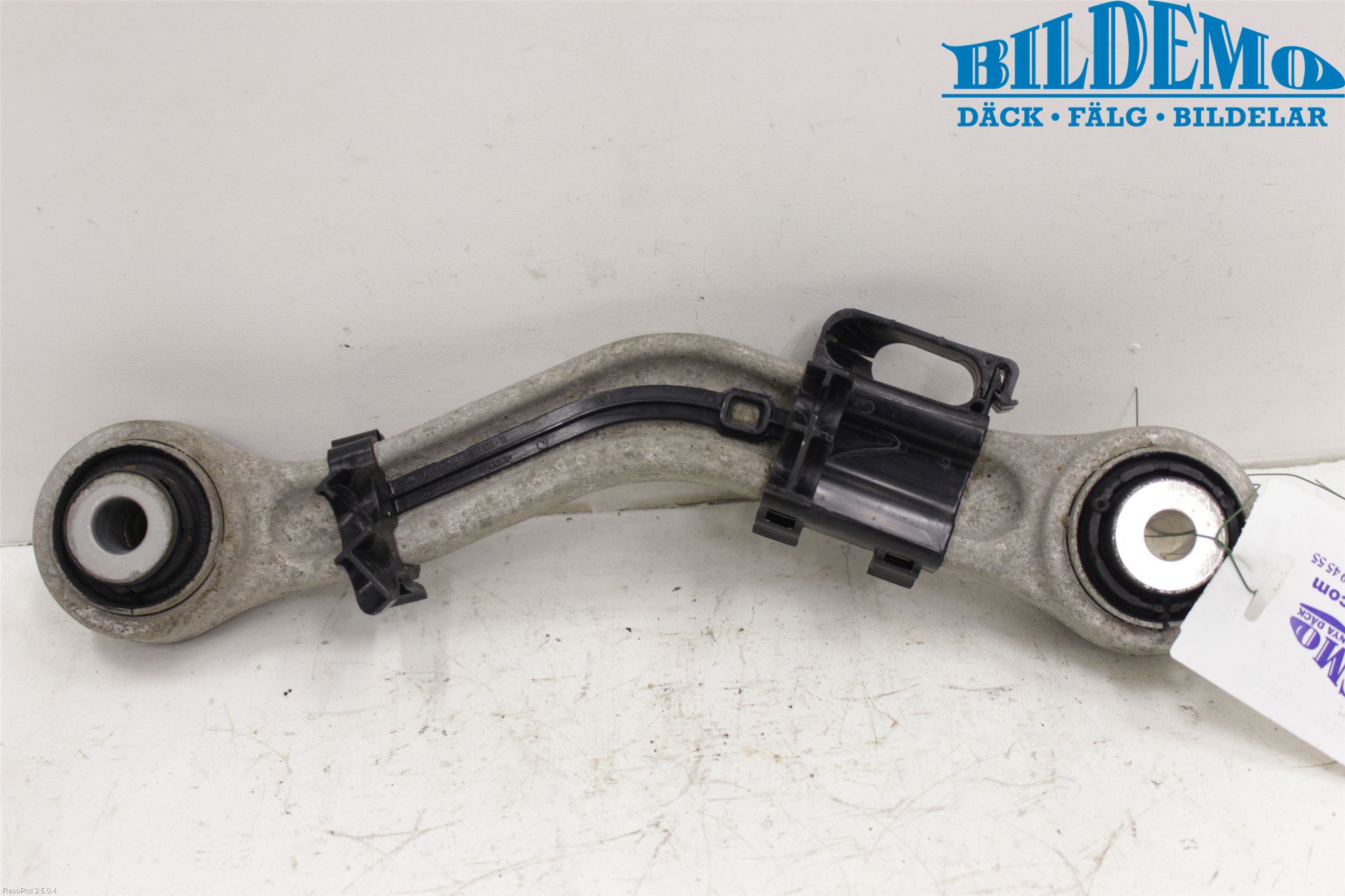 BMW 5 F10/F11/F18 09-17 Bärarm Bak Övre Vänster
