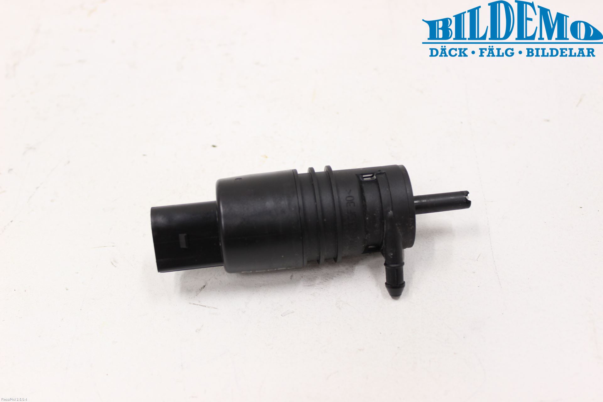 BMW 5 F10/F11/F18 09-17 Spolarpump Vindruta