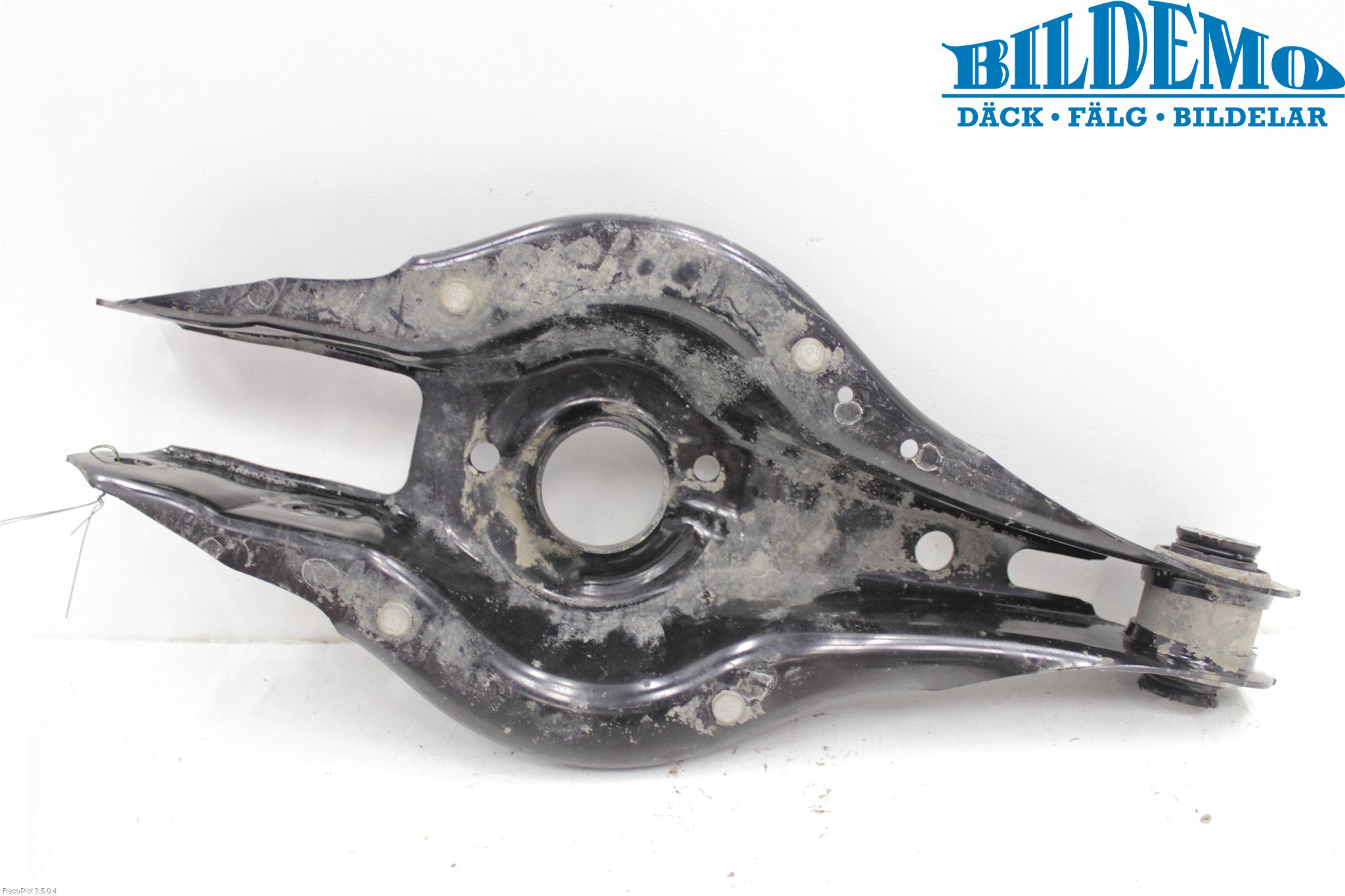 BMW 3 F30/F31/F80 12-19 Bärarm Bak Höger