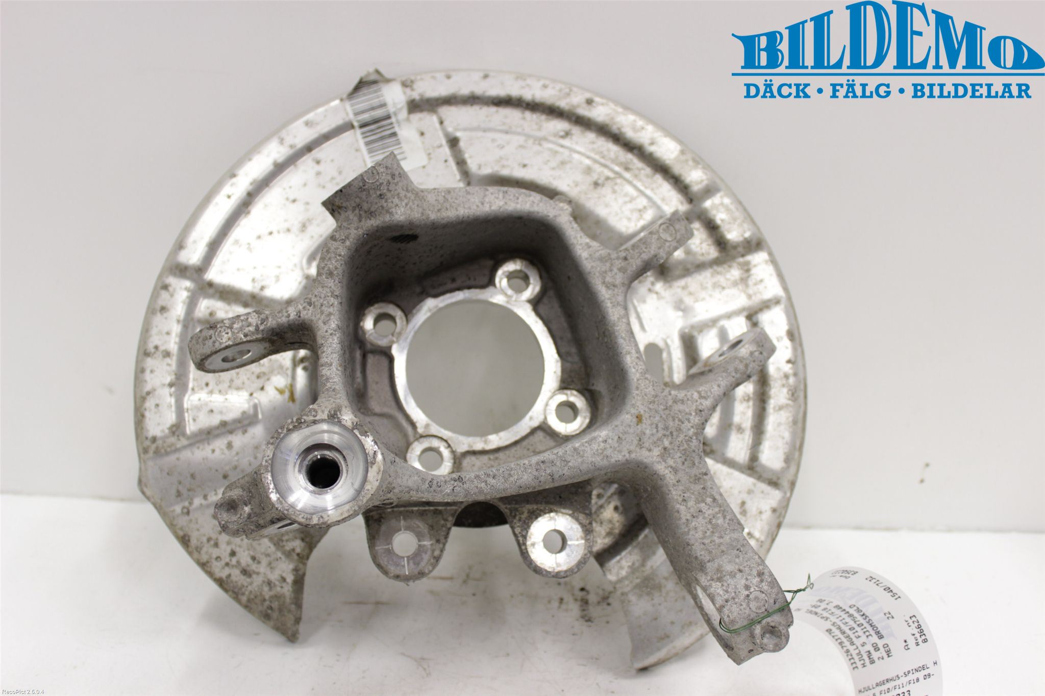 BMW 5 F10/F11/F18 09-17 Hjullagerhus-Spindel Hö B