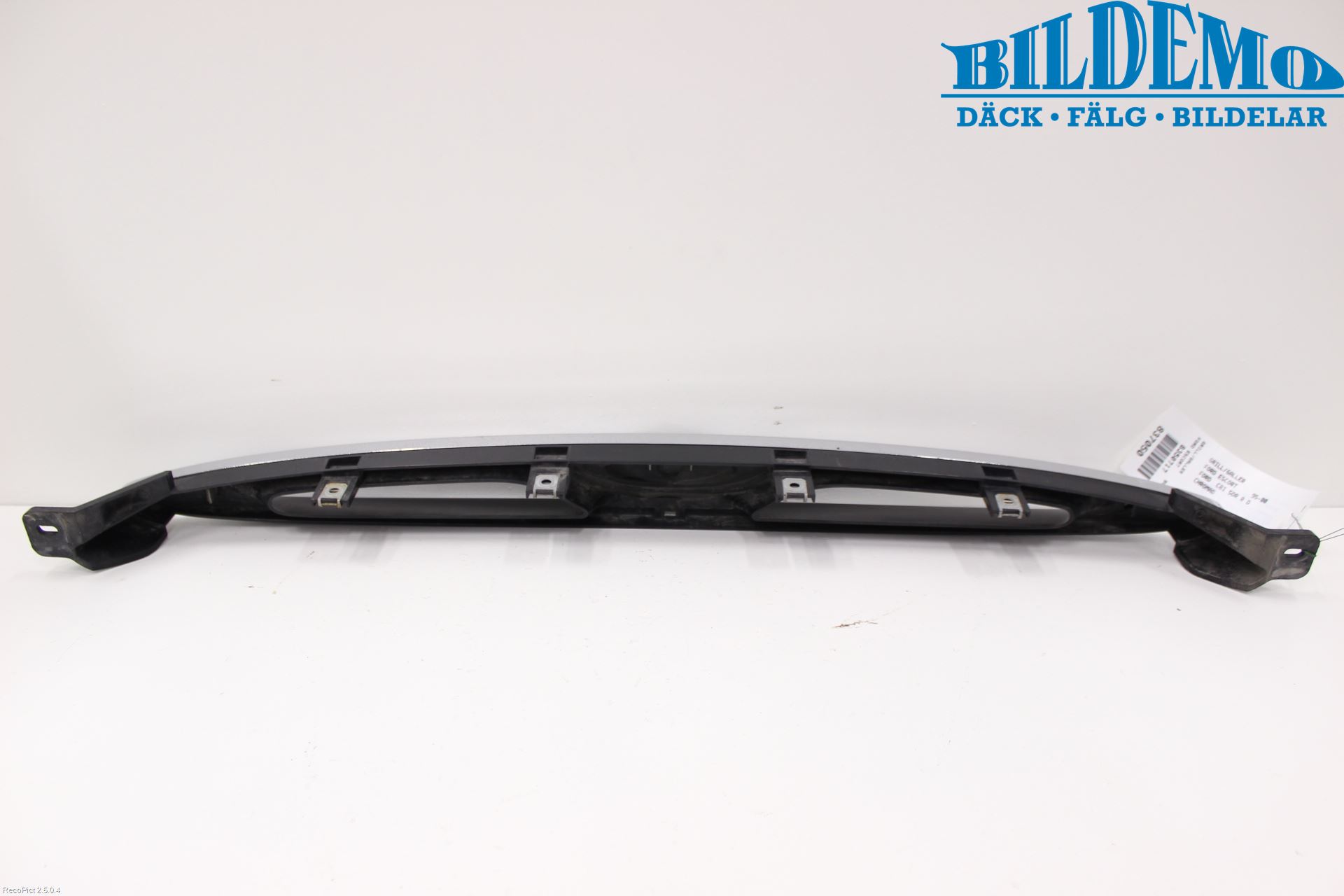 Ford ESCORT     95-00 Grill-Galler