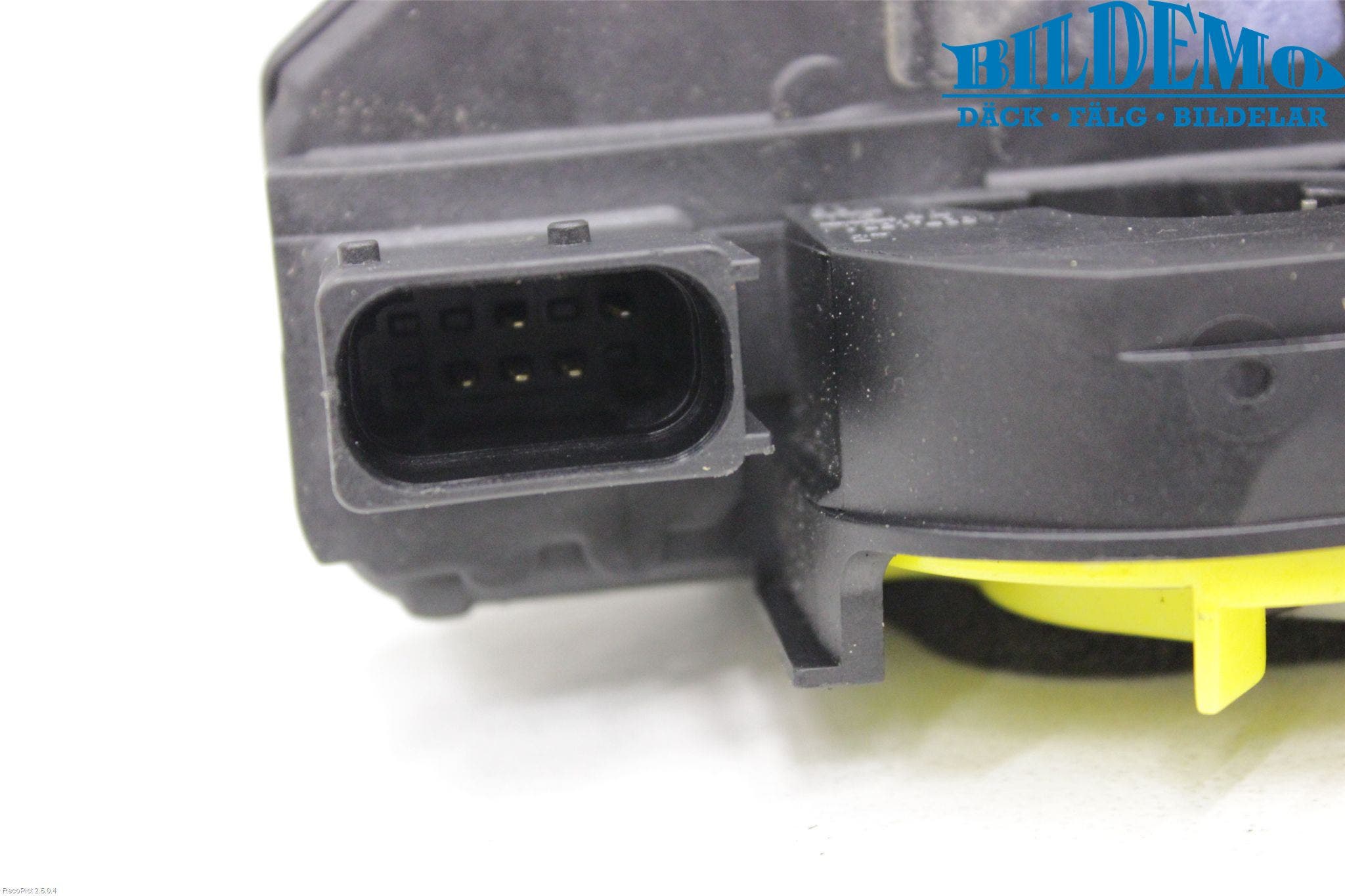 Opel ASTRA J 10-15 Låskista-Dörrlås