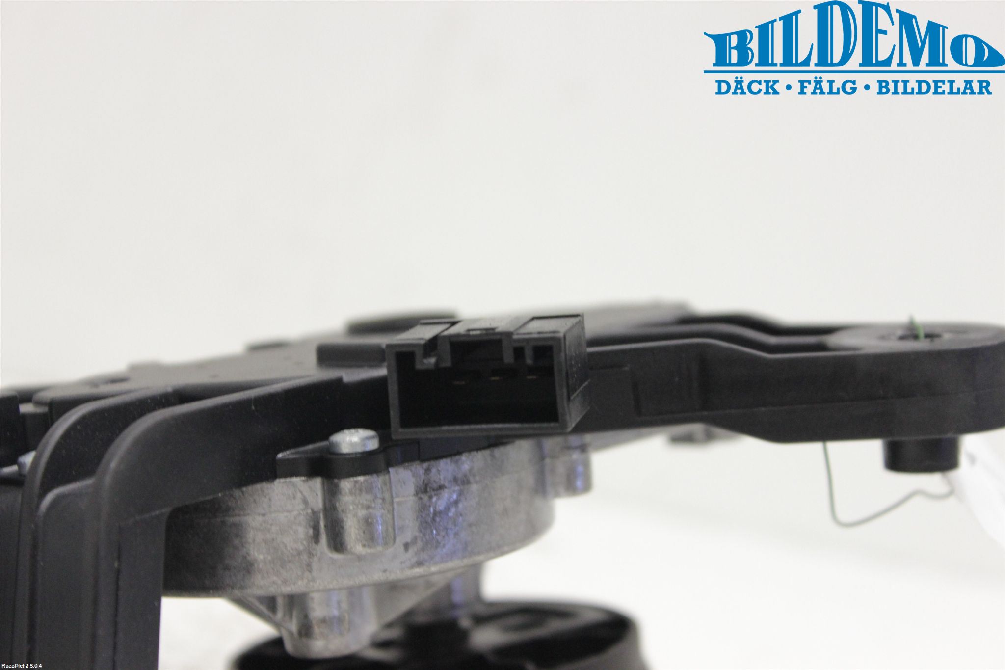 BMW 3 F30/F31/F80 12-19 Torkarmotor Baklucka