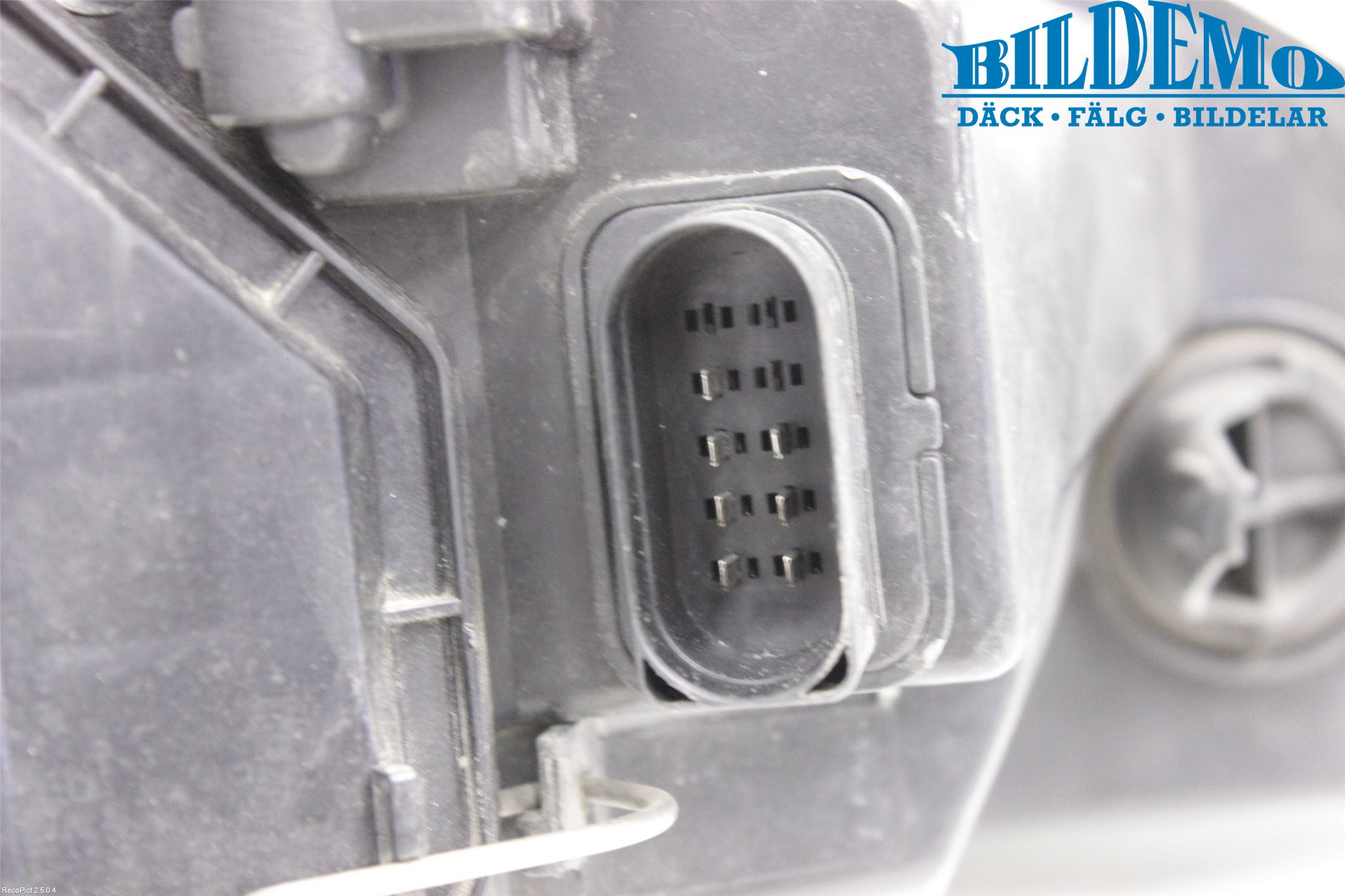 Ford FOCUS     99-04 Strålkastare Vänster