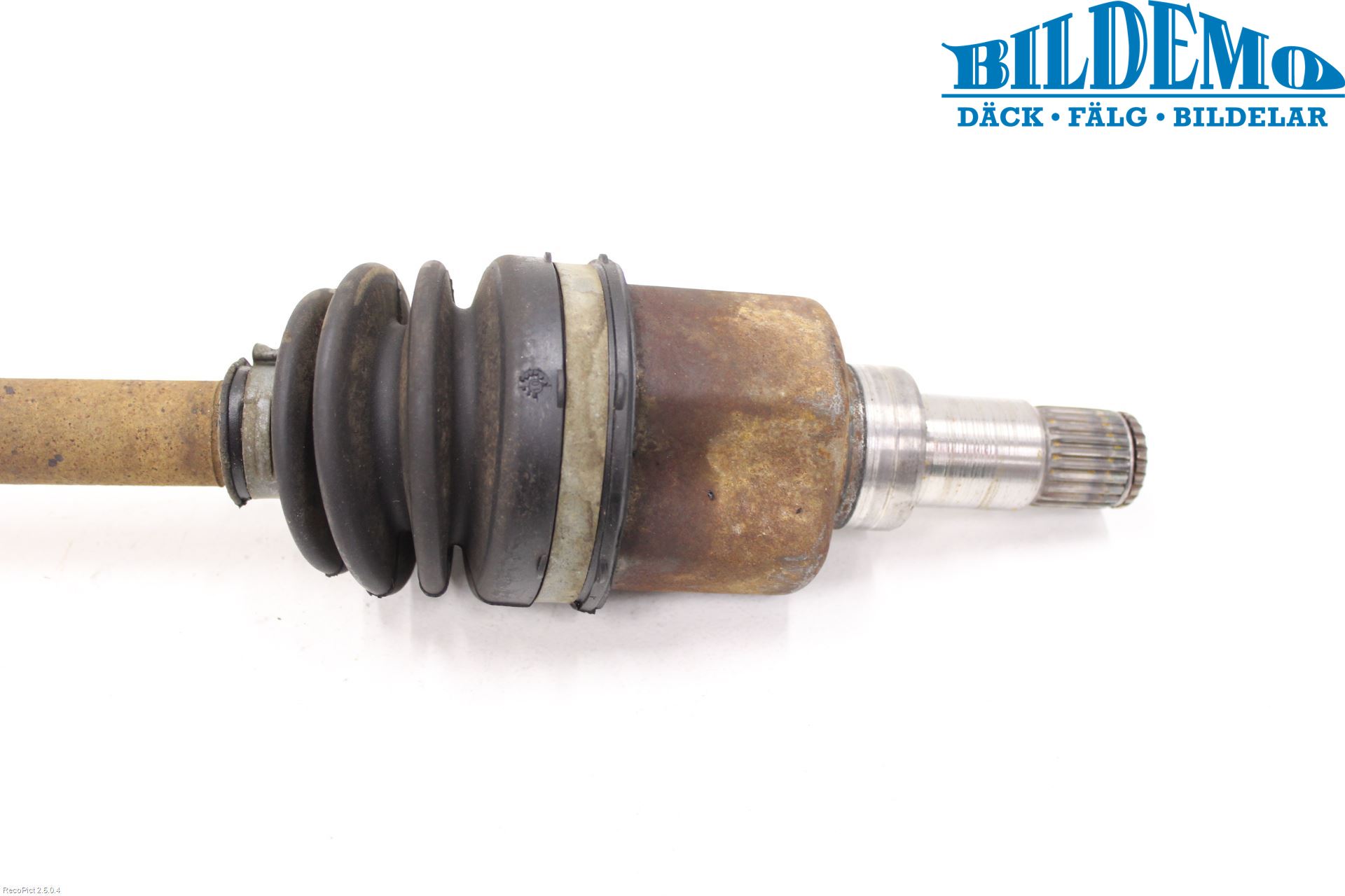 Ford FIESTA 09-12 Drivaxel Fram Vänster