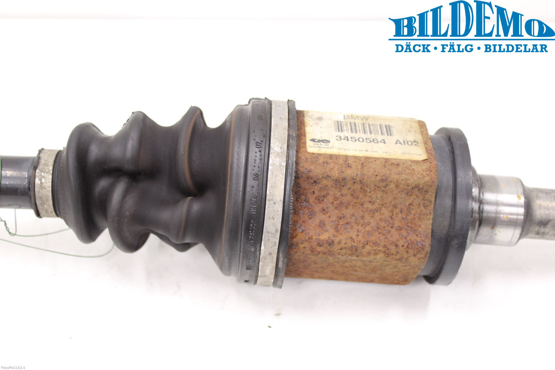 BMW X3 E83     03-10 Drivaxel Fram Höger