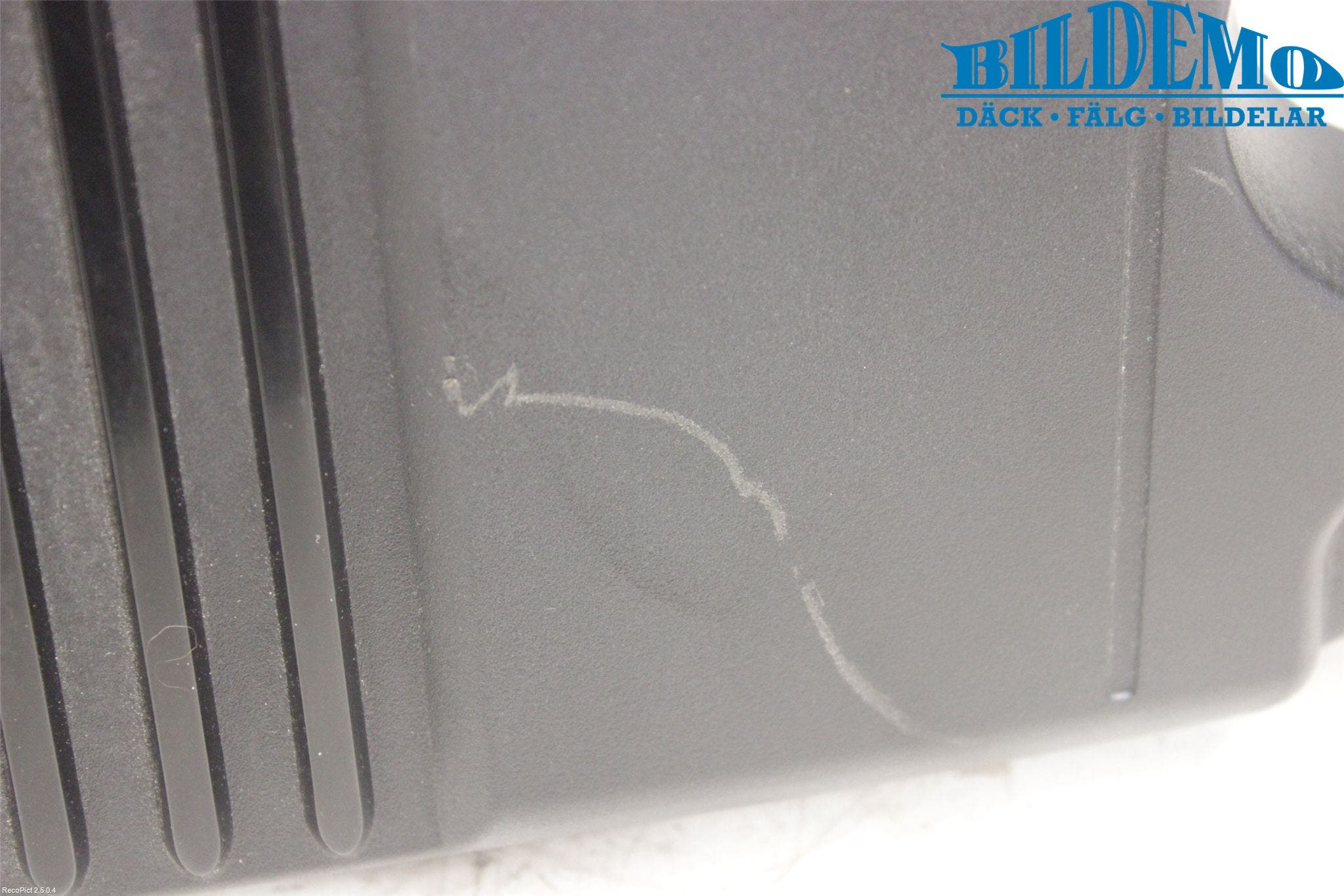 Mercedes-Benz MB C-KLASS (W204) 07-15 Motorkåpa