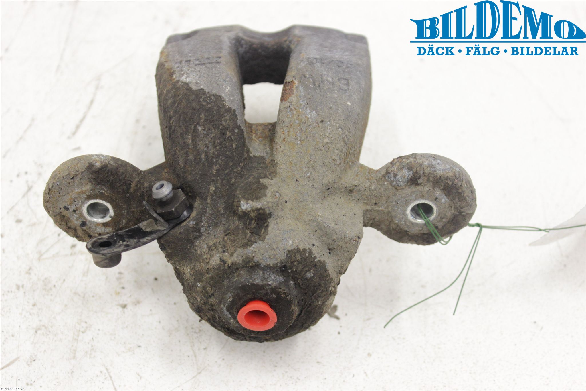 BMW 1 E87/81 5D/3D 03-11 Bromsok Bak Vänster