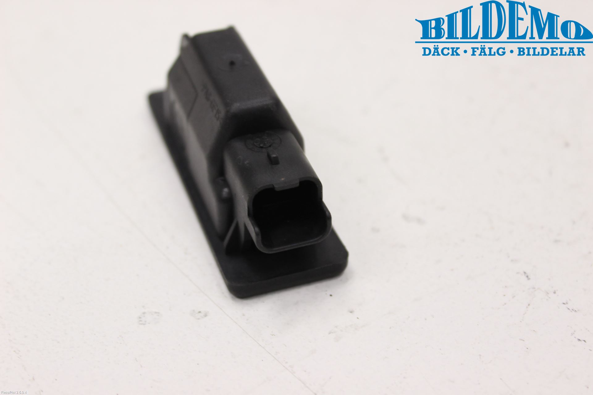 Peugeot 307     05-08 Skylt Belysning