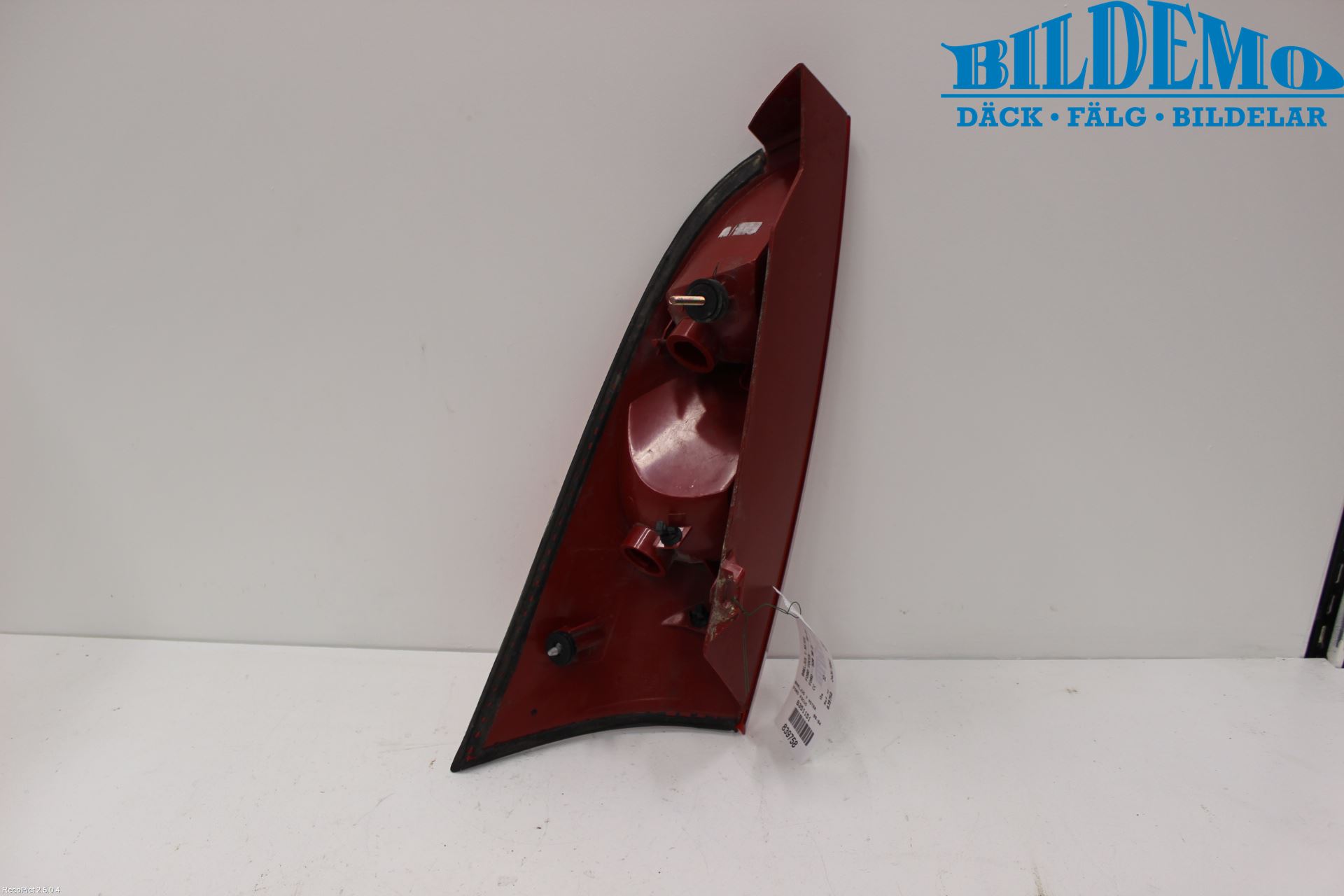 Ford FOCUS     99-04 Bakljus Vänster