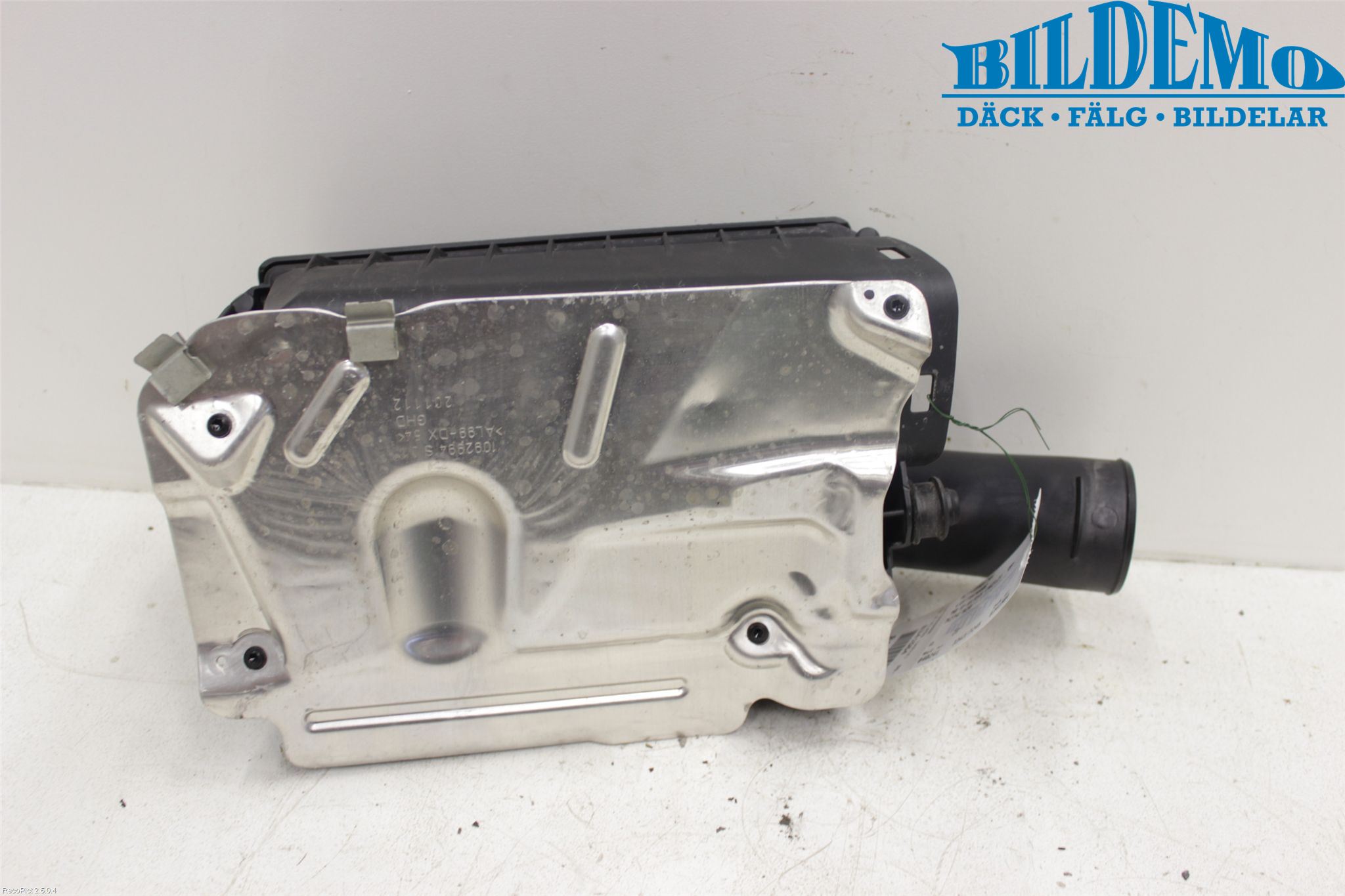 Mercedes-Benz MB E-KLASS (W212) 09-16 Luftrenare