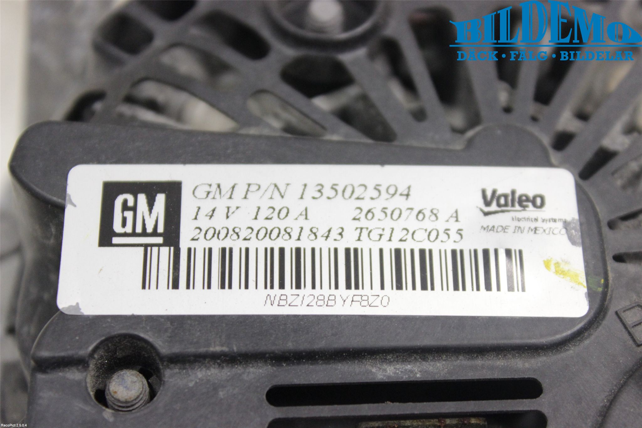 Opel ASTRA J 10-15 Generator