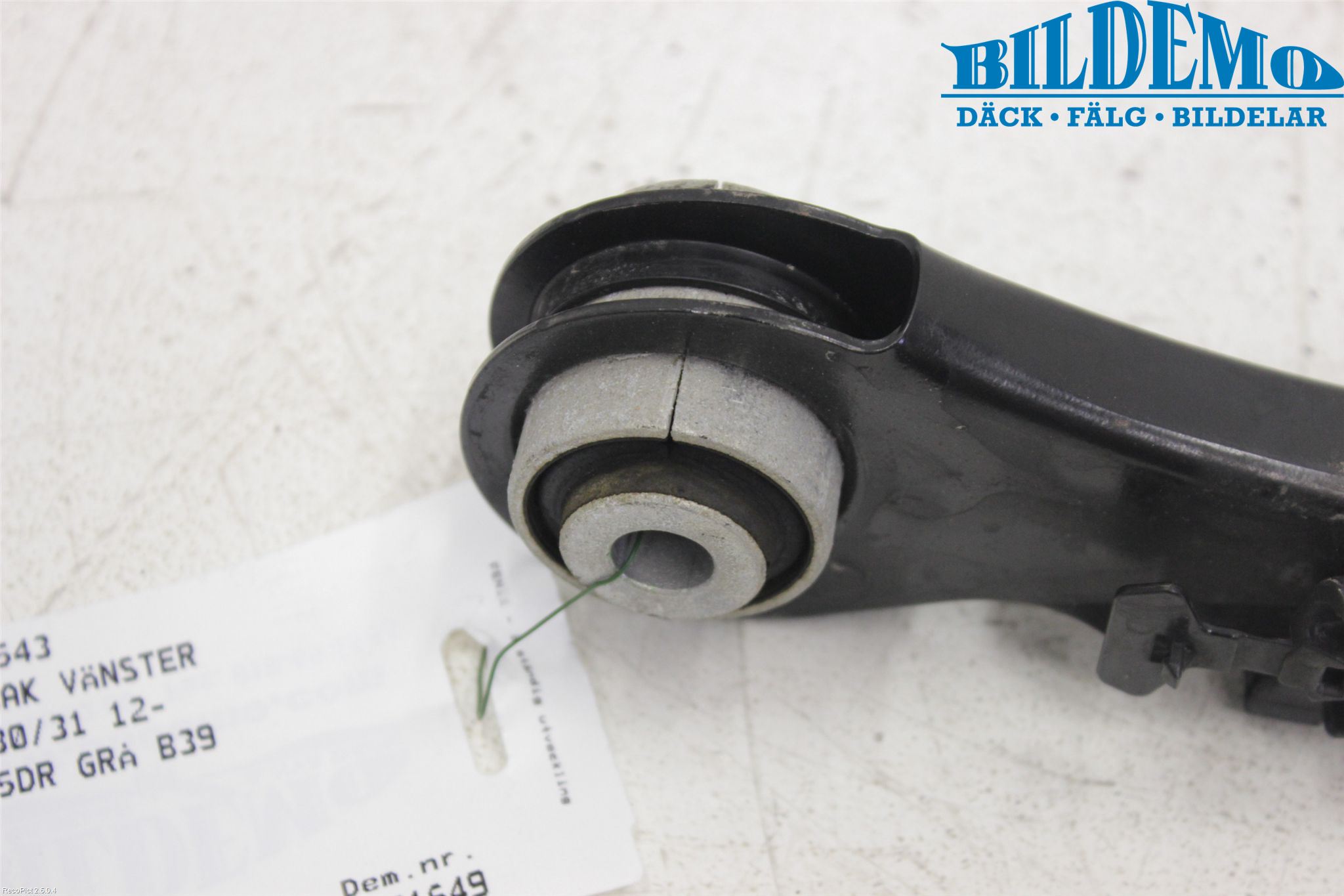 BMW 3 F30/F31/F80 12-19 Bärarm Bak Övre Vänster