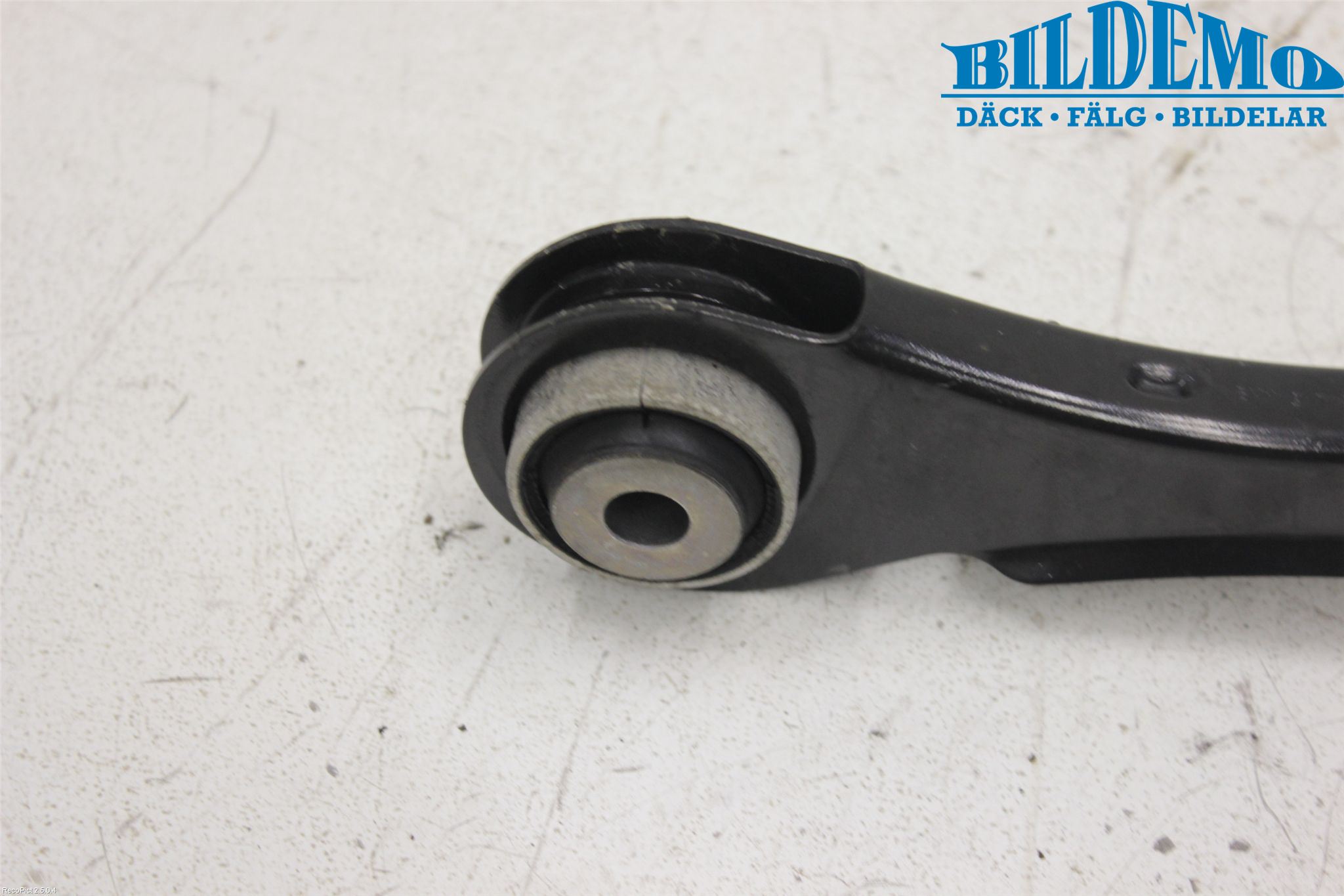 BMW 3 F30/F31/F80 12-19 Bärarm Bak Vänster