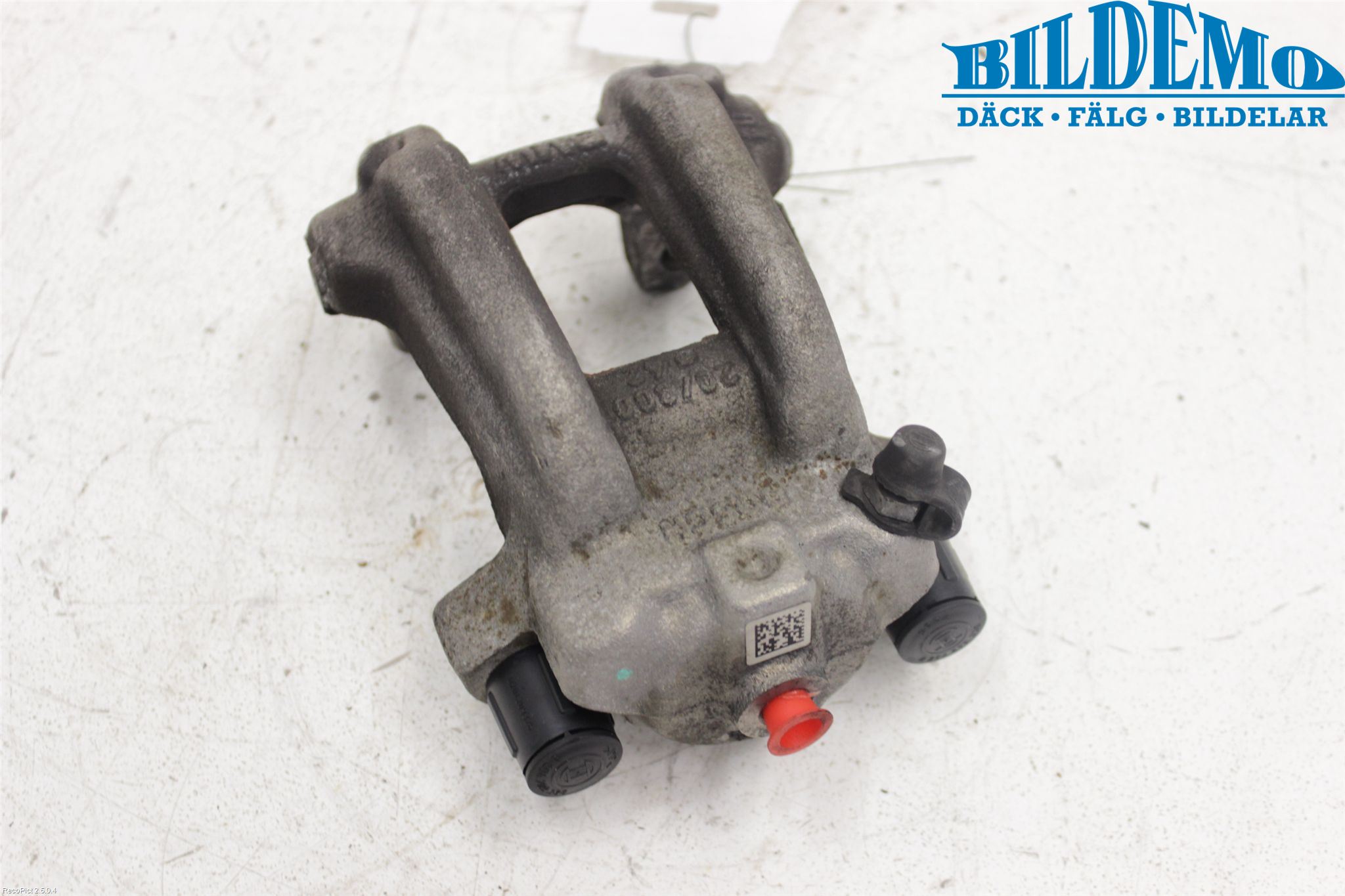 BMW 3 F30/F31/F80 12-19 Bromsok Bak Höger