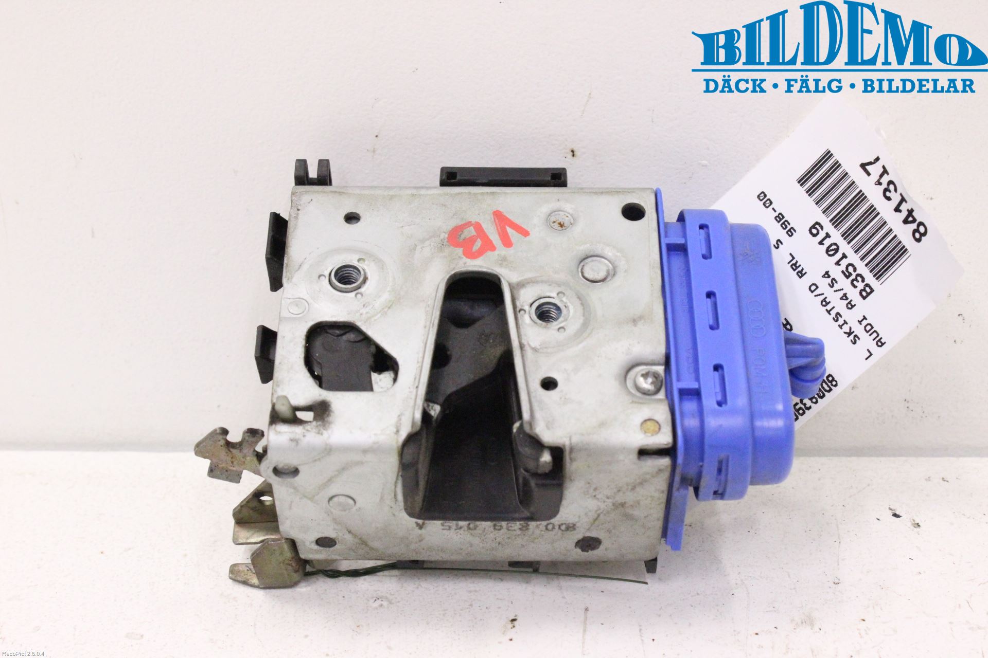 Audi A4/S4 99B-00 Låskista-Dörrlås