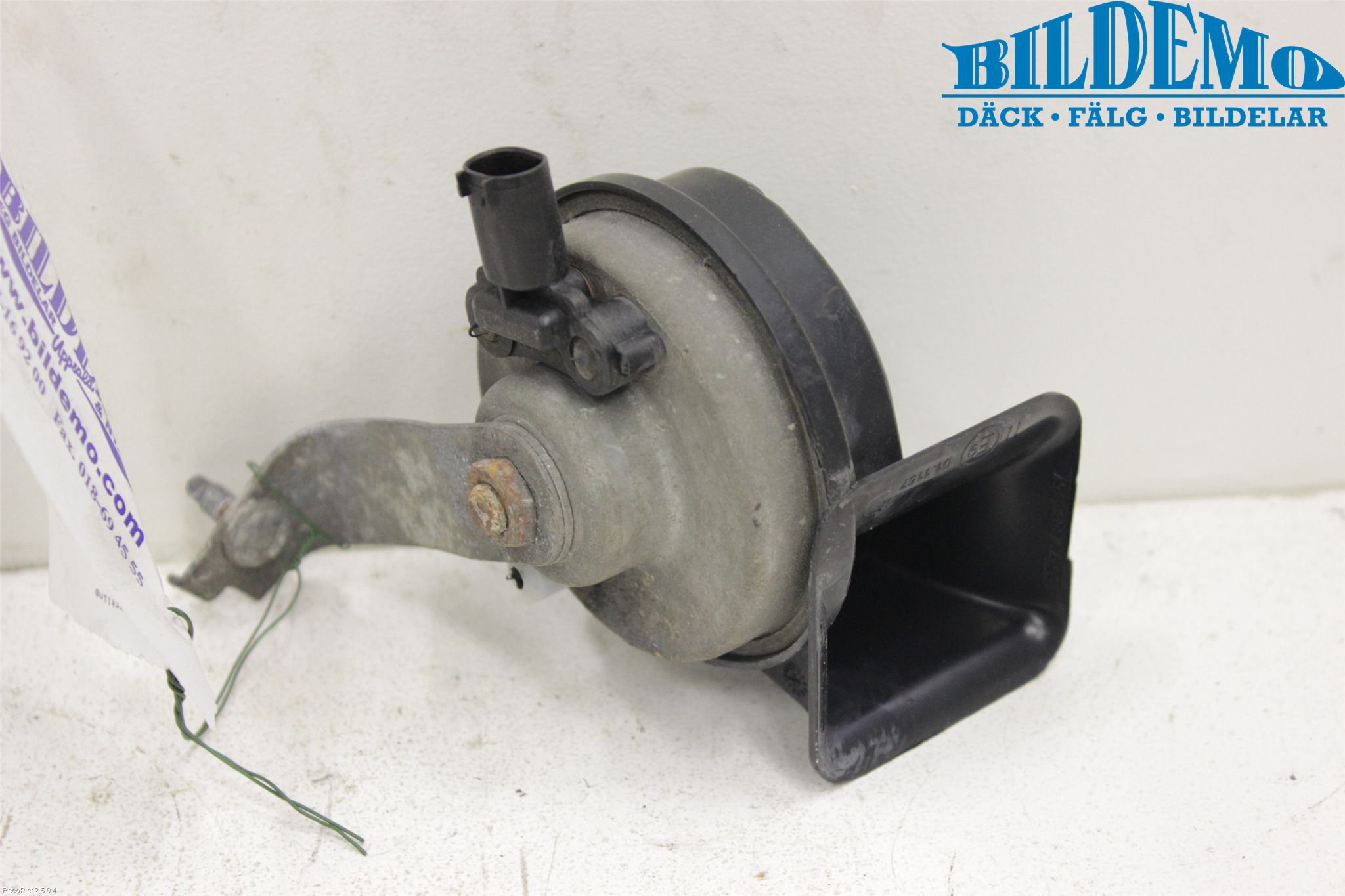 BMW X3 E83     03-10 Signalhorn