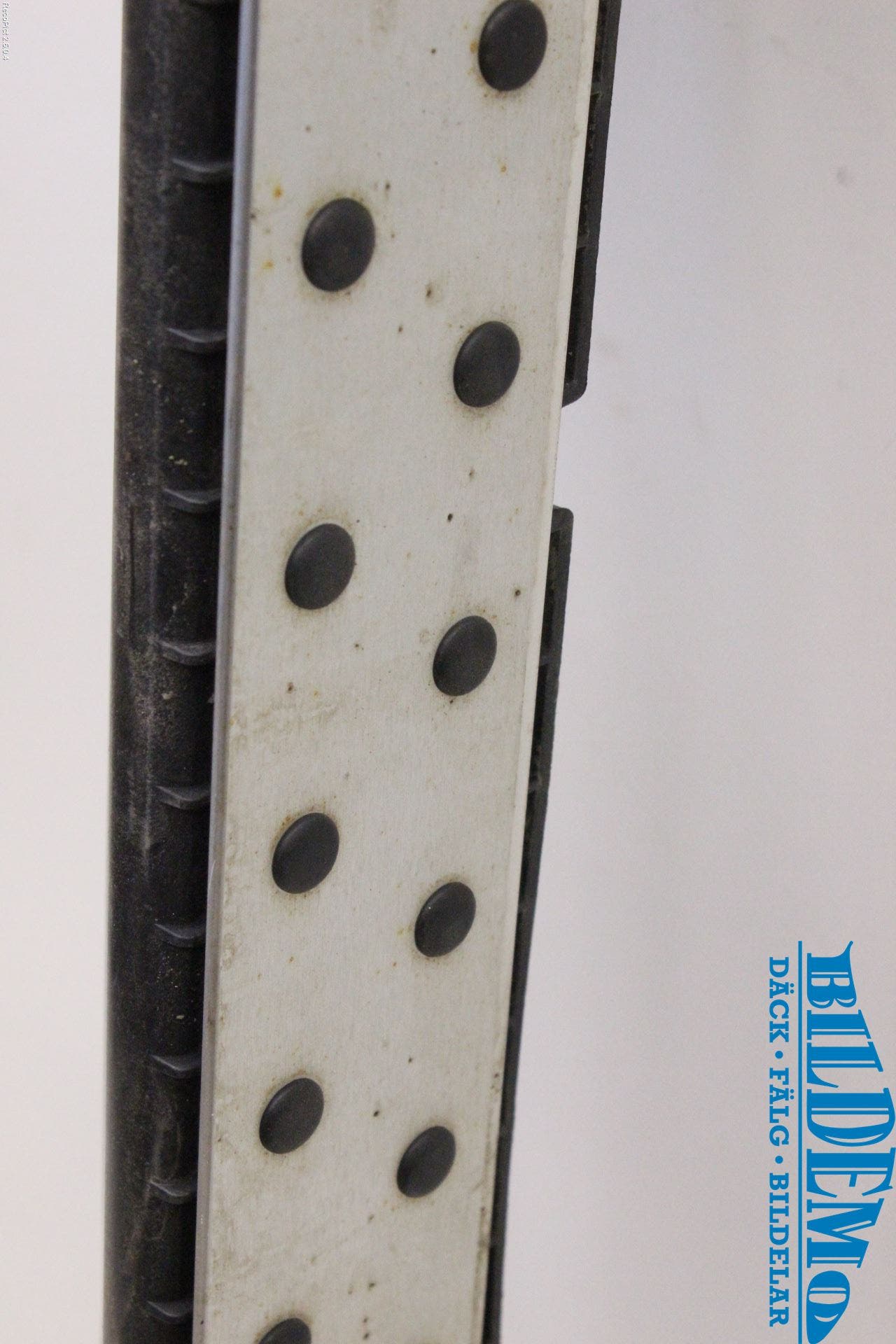 BMW X3 E83     03-10 Fotsteg