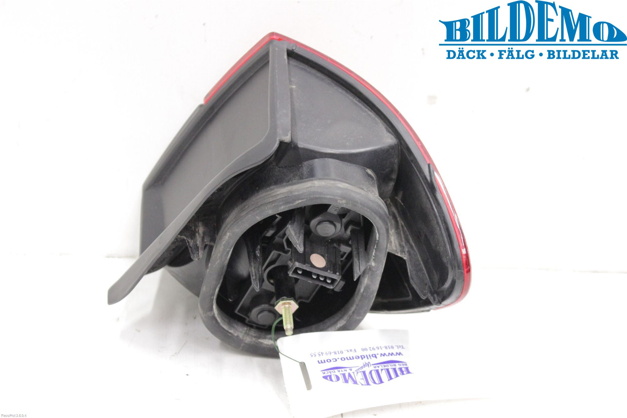 Peugeot 406     99-04 Bakljus Vänster