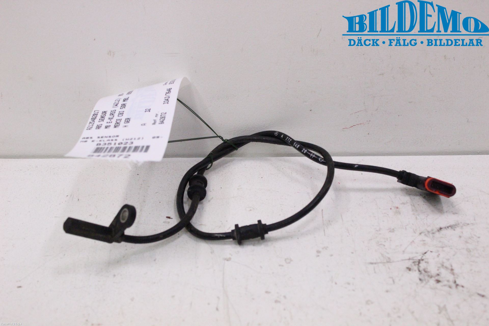 Mercedes-Benz MB E-KLASS (W212) 09-16 Abs Sensor