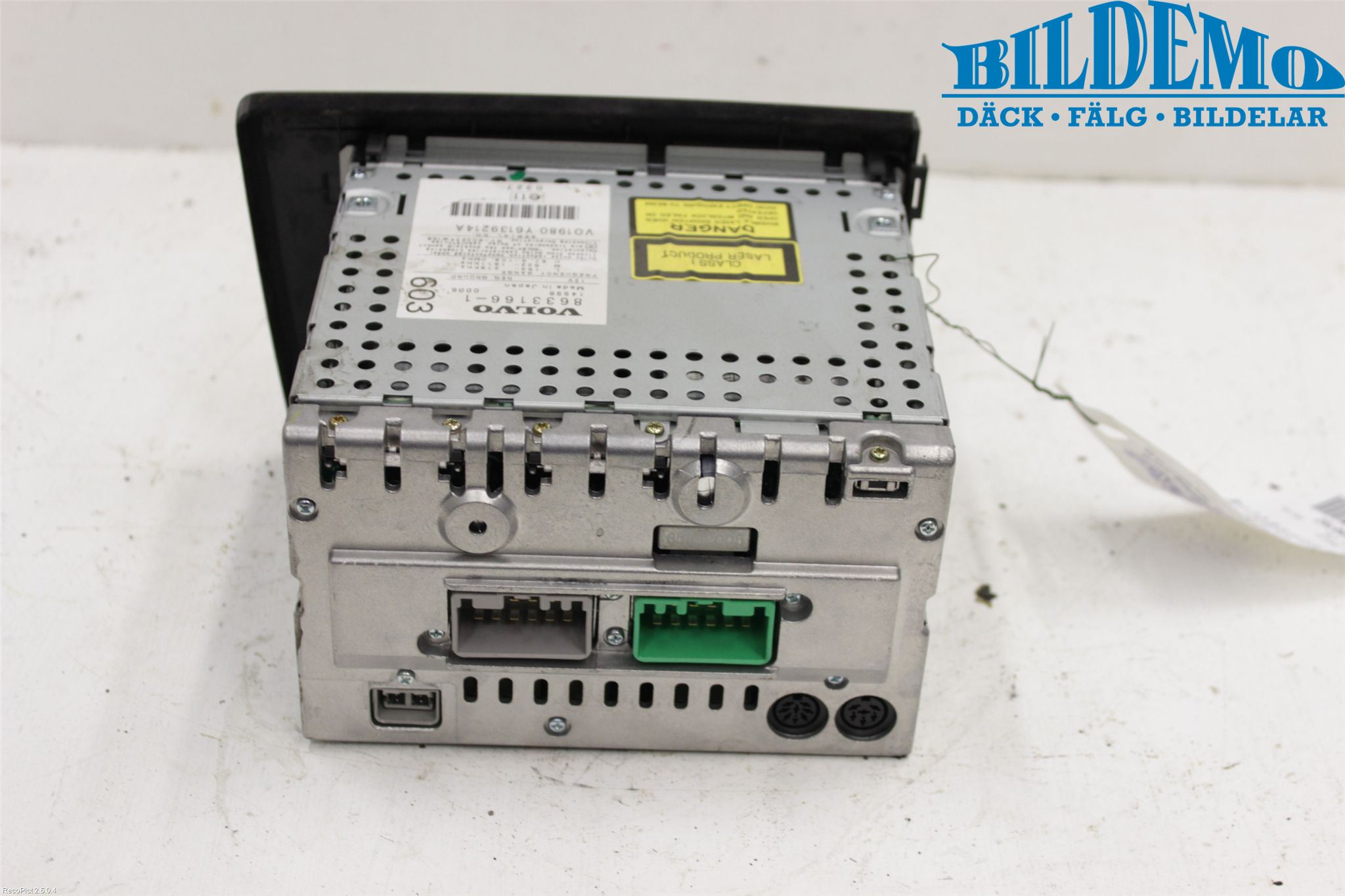 Volvo V70 00-04 Cd Radio - Multimediapanel