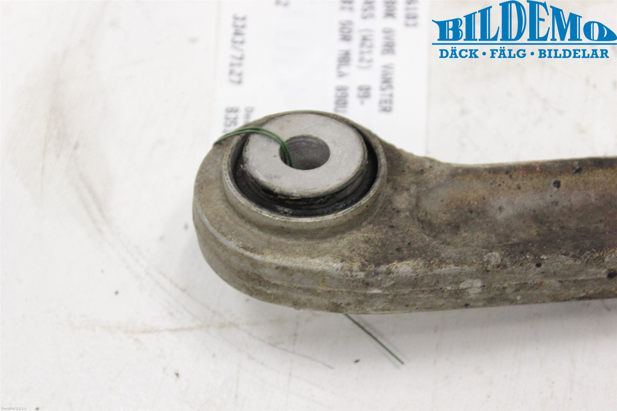 Mercedes-Benz MB E-KLASS (W212) 09-16 Bärarm Bak Övre Vänster