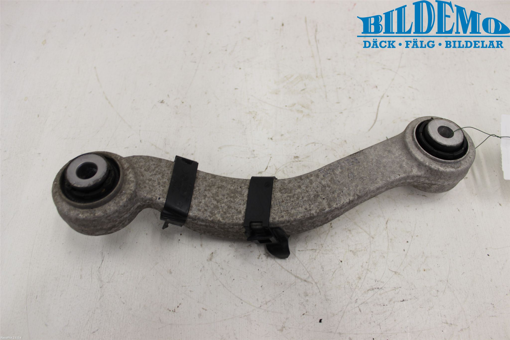 BMW 5 F10/F11/F18 09-17 Bärarm Bak Övre Vänster