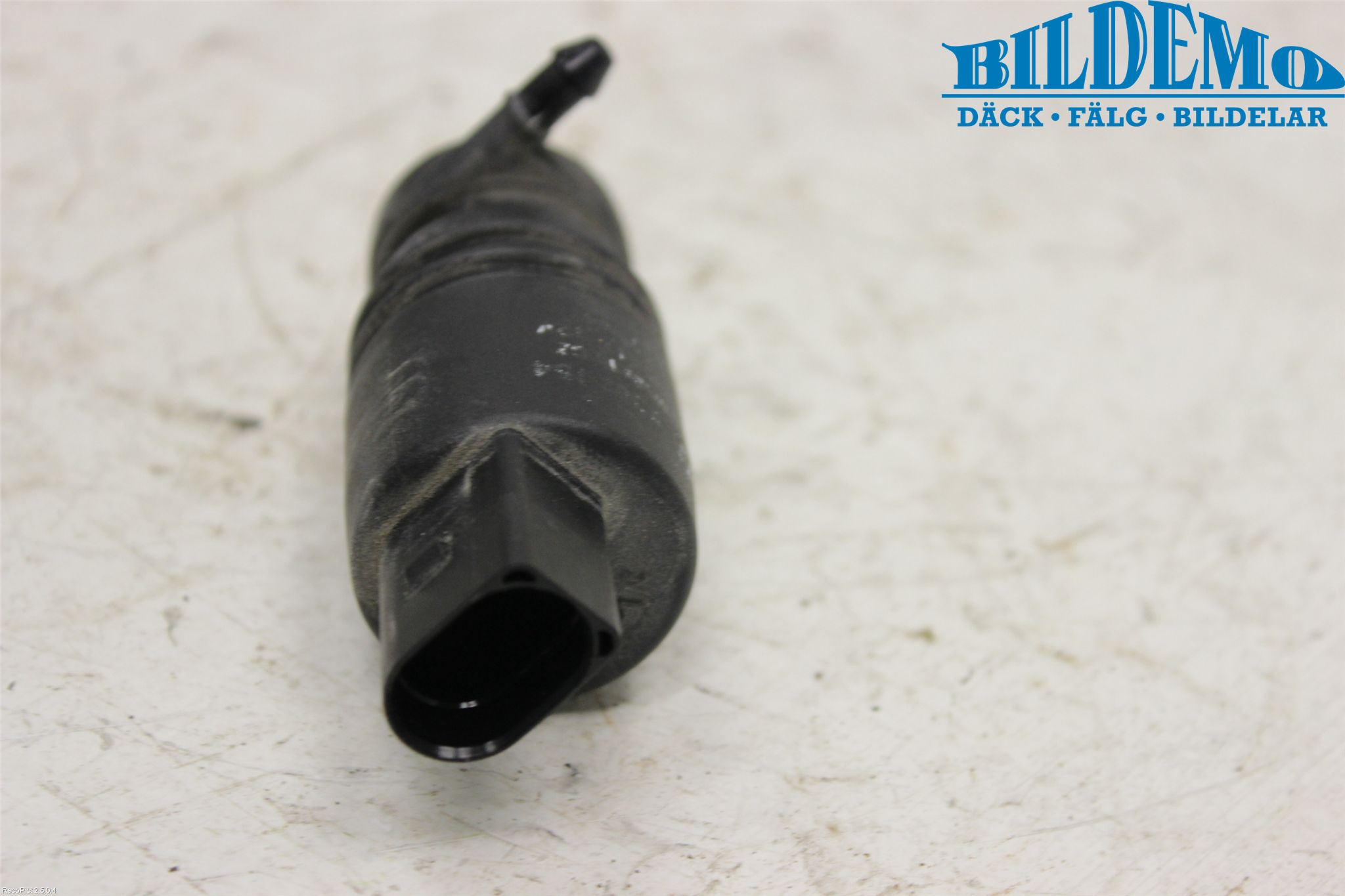 BMW X5 E53     99-06 Spolarpump Vindruta