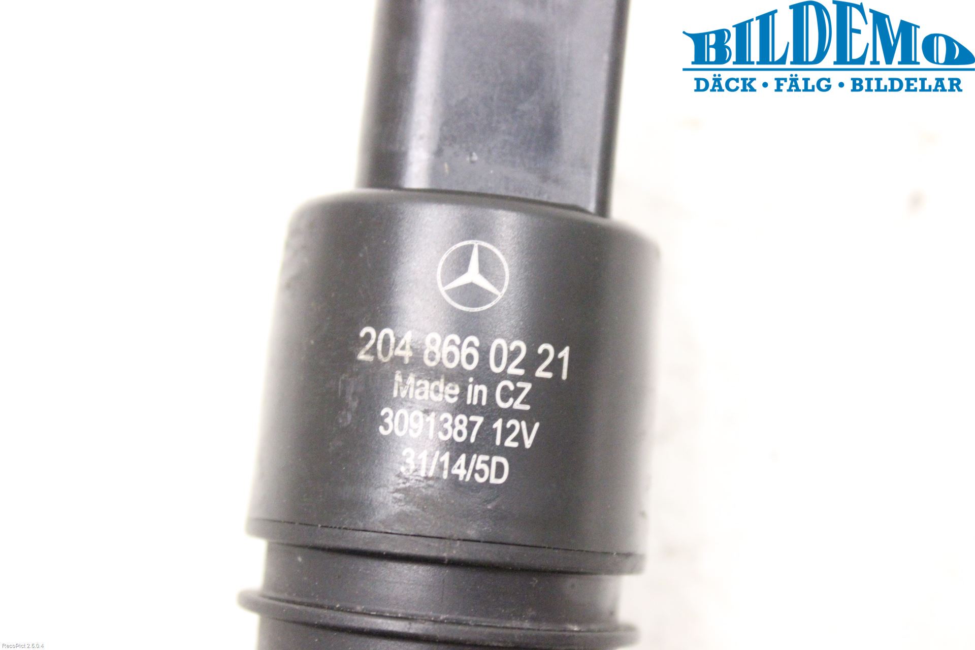 Mercedes-Benz MB E-KLASS (W212) 09-16 Spolarpump Vindruta