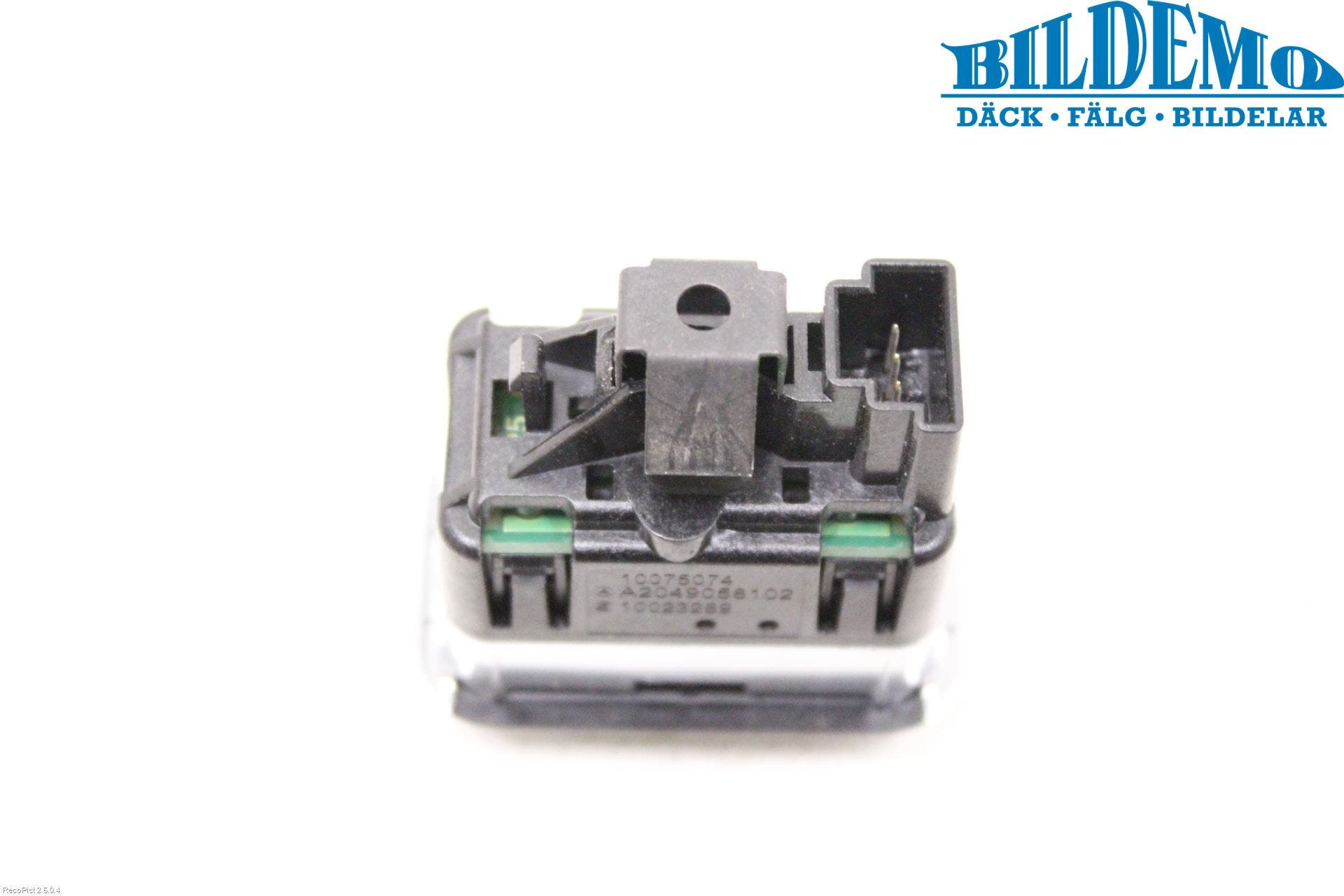 Mercedes-Benz MB E-KLASS (W212) 09-16 Strömställare Elhiss