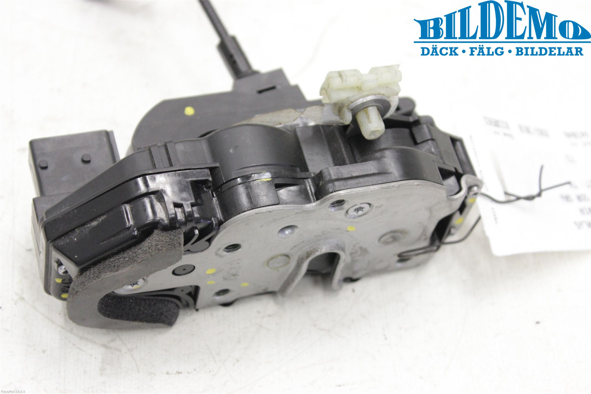 Opel INSIGNIA 09-16 Låskista-Dörrlås