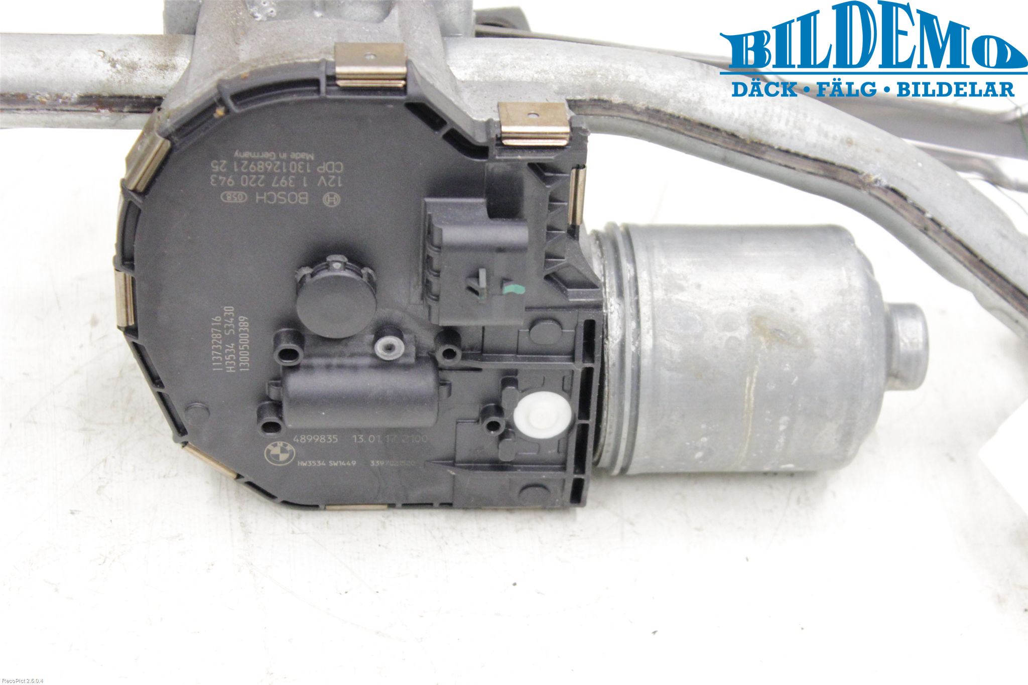 BMW 5 F10/F11/F18 09-17 Torkarmotor Vindruta