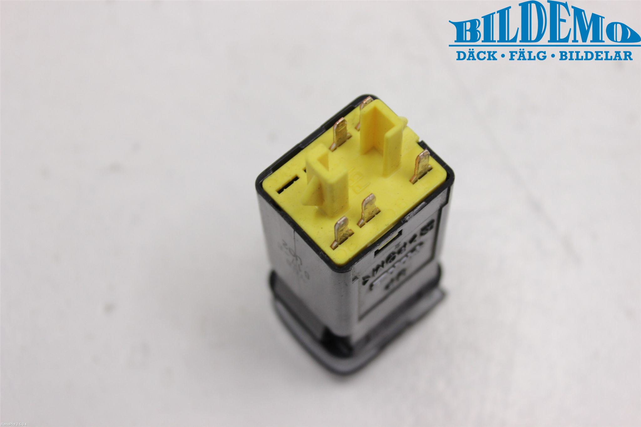 Saab 9-3 VER 1 98-03 Strömställare Stolvärme