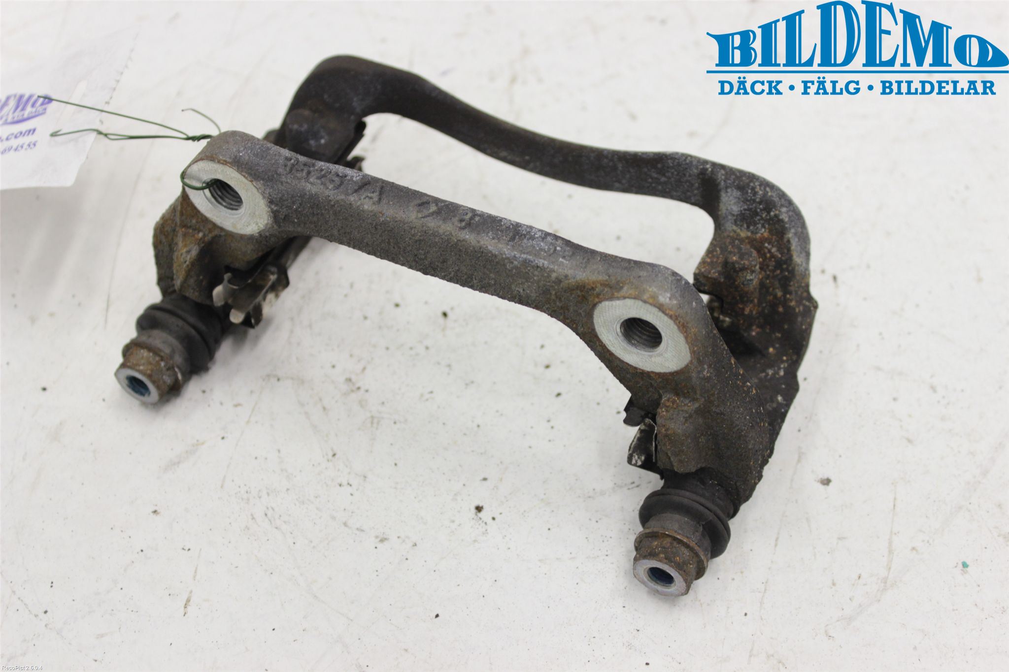 Mini CLUBMAN R55 06-14 Bromsokshållare